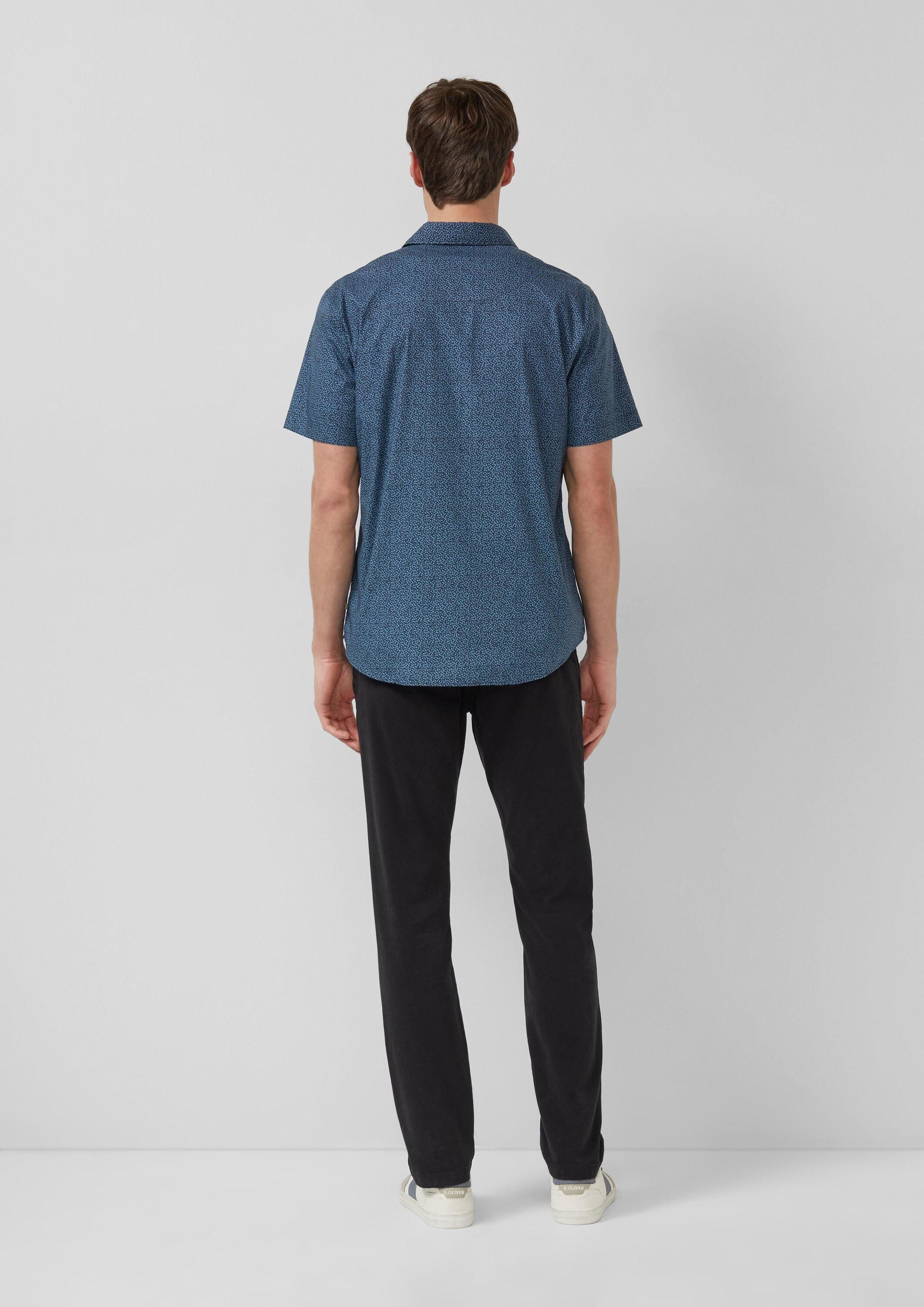 s.Oliver Kurzarmhemd Hemd Slim Fit: Leichtes Kurzarm-Hemd mit Brusttasche und Print