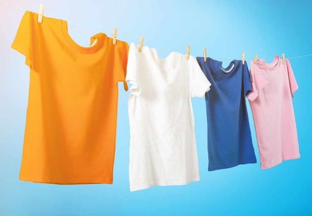 [1L) Colorwaschmittel flüssig CleanColor & (für bunte Waschmittel MAVURA Flüssigwaschmittel Wäsche schwarze Vollwaschmittel