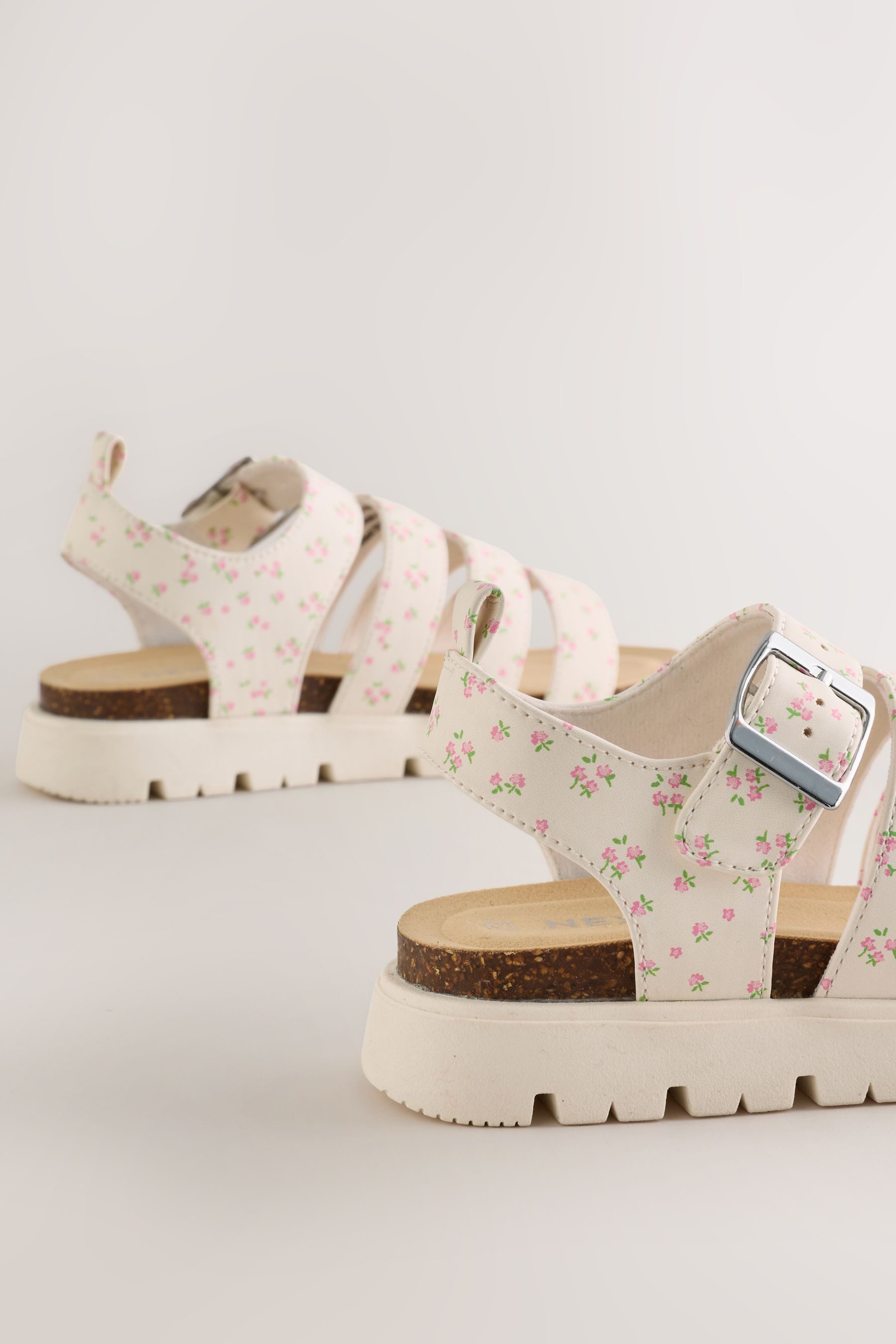 Next Robuste Sandalen Sandale (1-tlg)