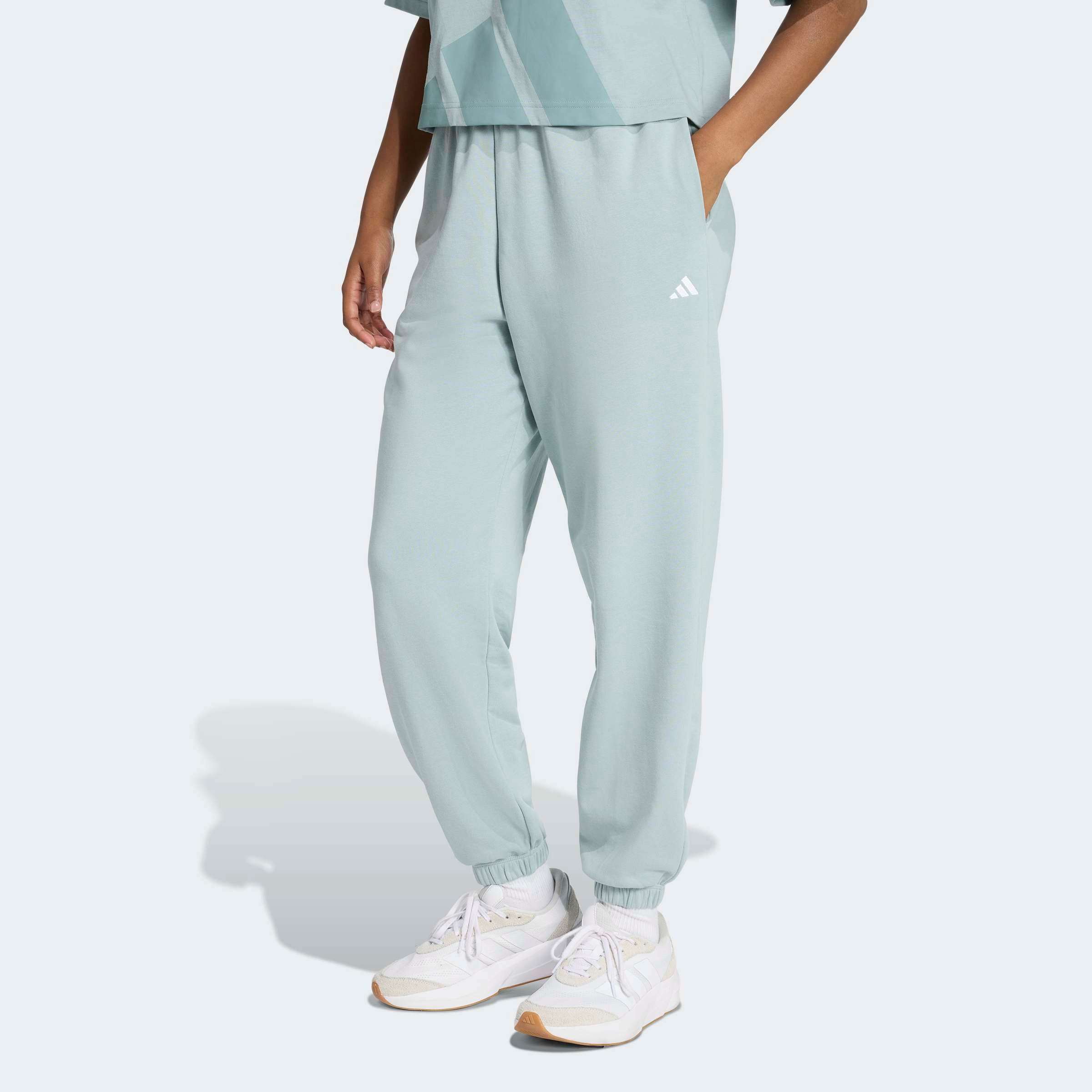 Sporthose ESSENTIALS SMALL LOGO FRENCH TERRY CUFFED