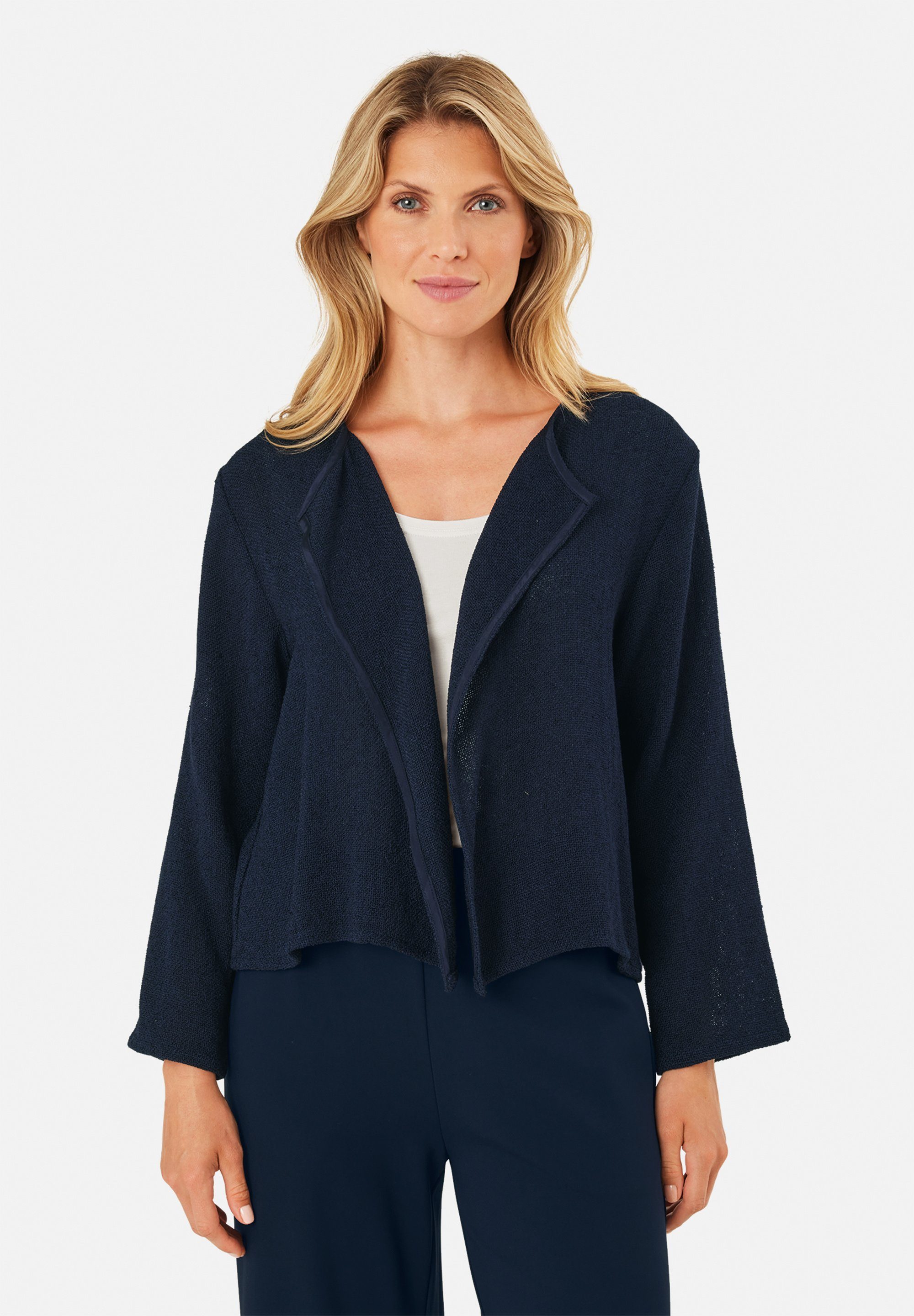 Masai Strickjacke MaJulitta Bouclé, Schalkragen, schmeichelnder günstig online kaufen
