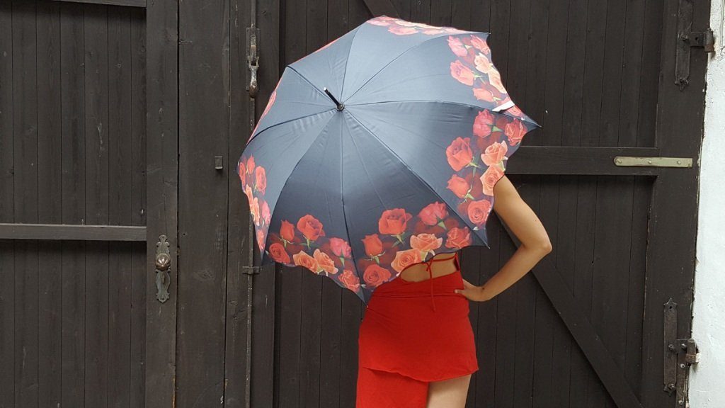 Auf-Automatik Blumen Rüsche Regenschirm Lilienfeld Rosenbouquet Stockregenschirm von