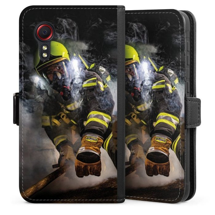 DeinDesign Handyhülle Feuerwehr Feuerwehrmann Feuer Smokediver Samsung Galaxy XCover 5 EE Hülle Handy Flip Case Wallet Cover