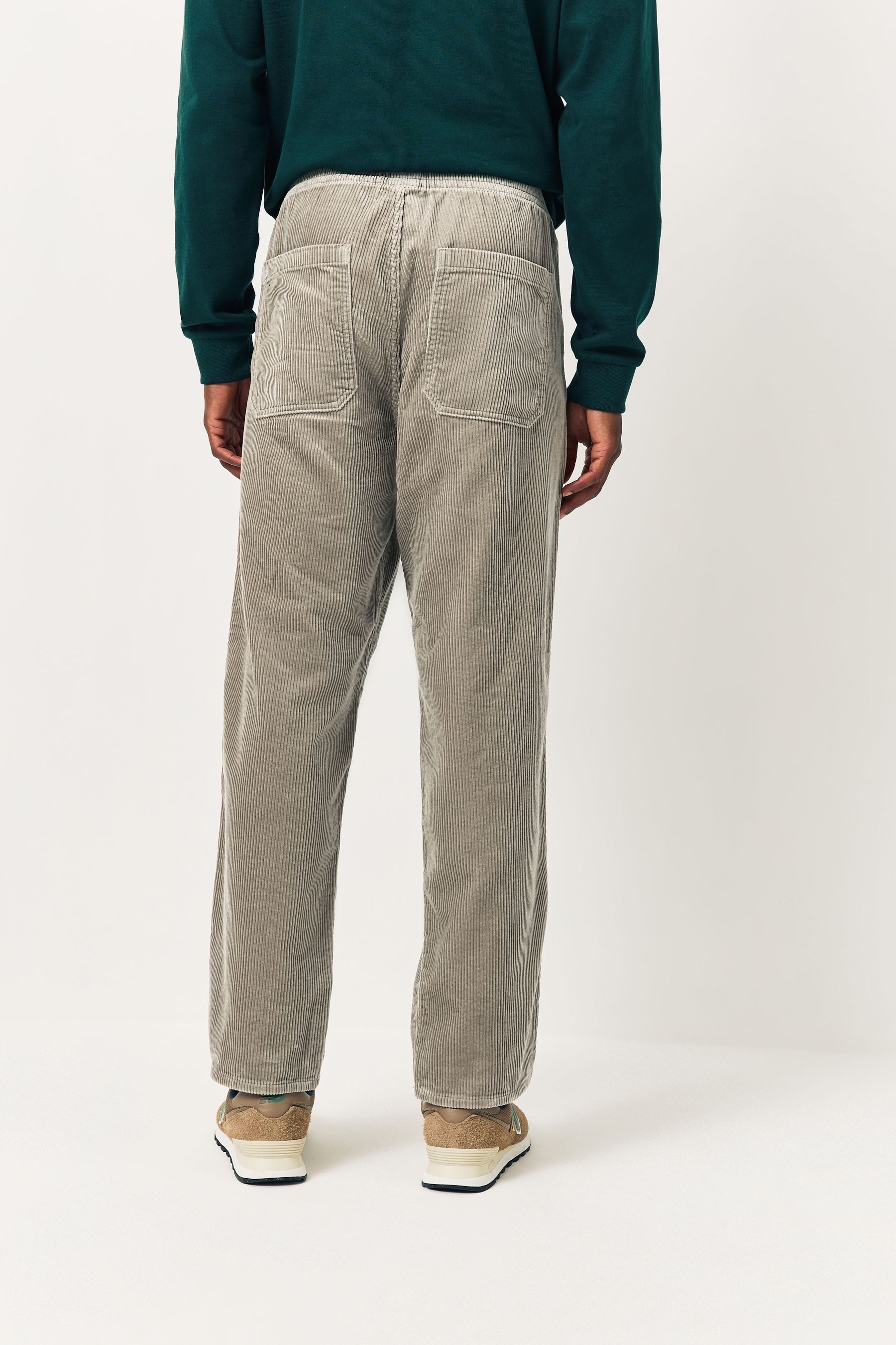 Next Cordhose Relaxed Fit Cord-Jogginghose mit konischem Bein (1-tlg) günstig online kaufen