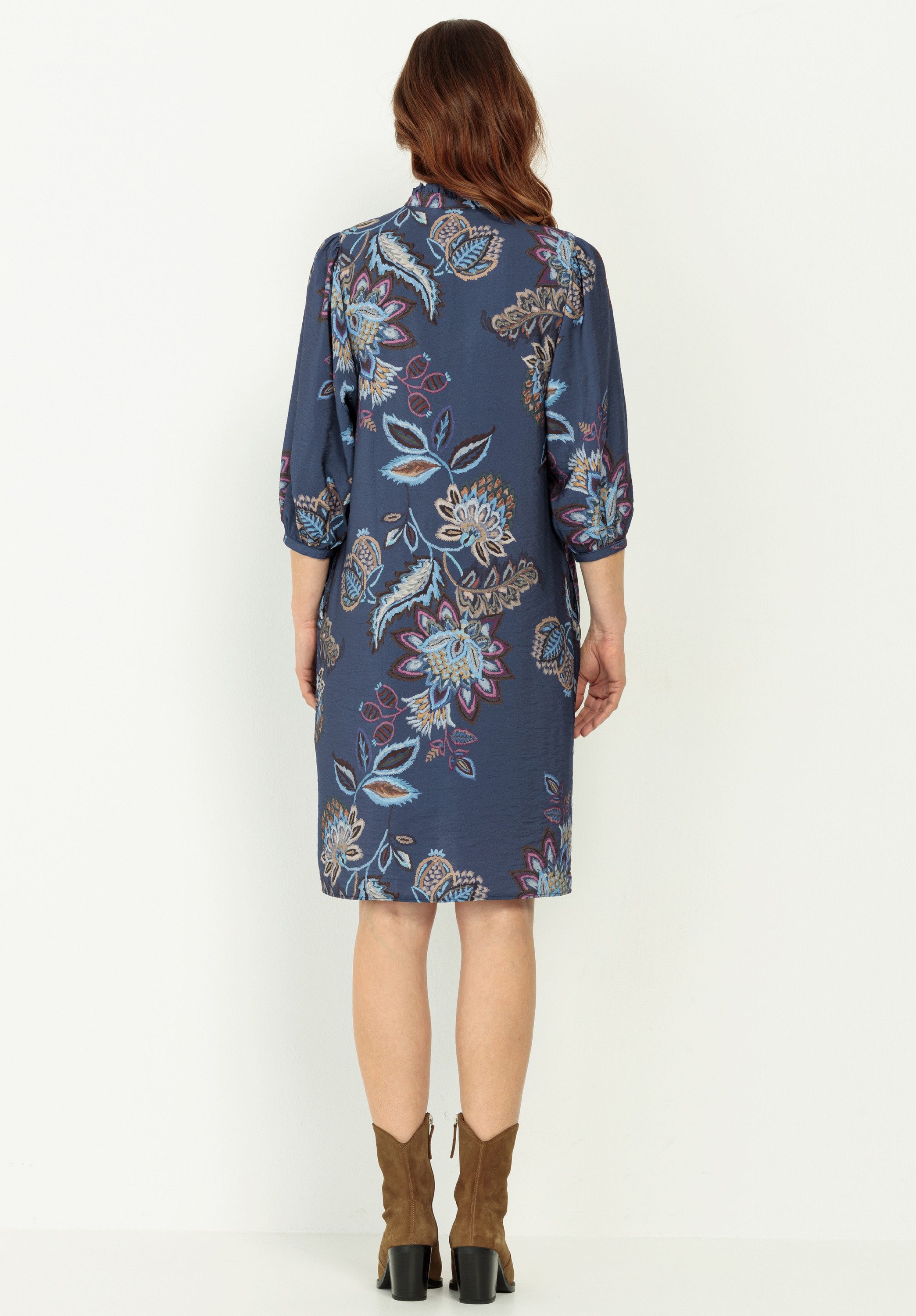 bianca Druckkleid ALEXIA in modischem Allover-Ornamentprint