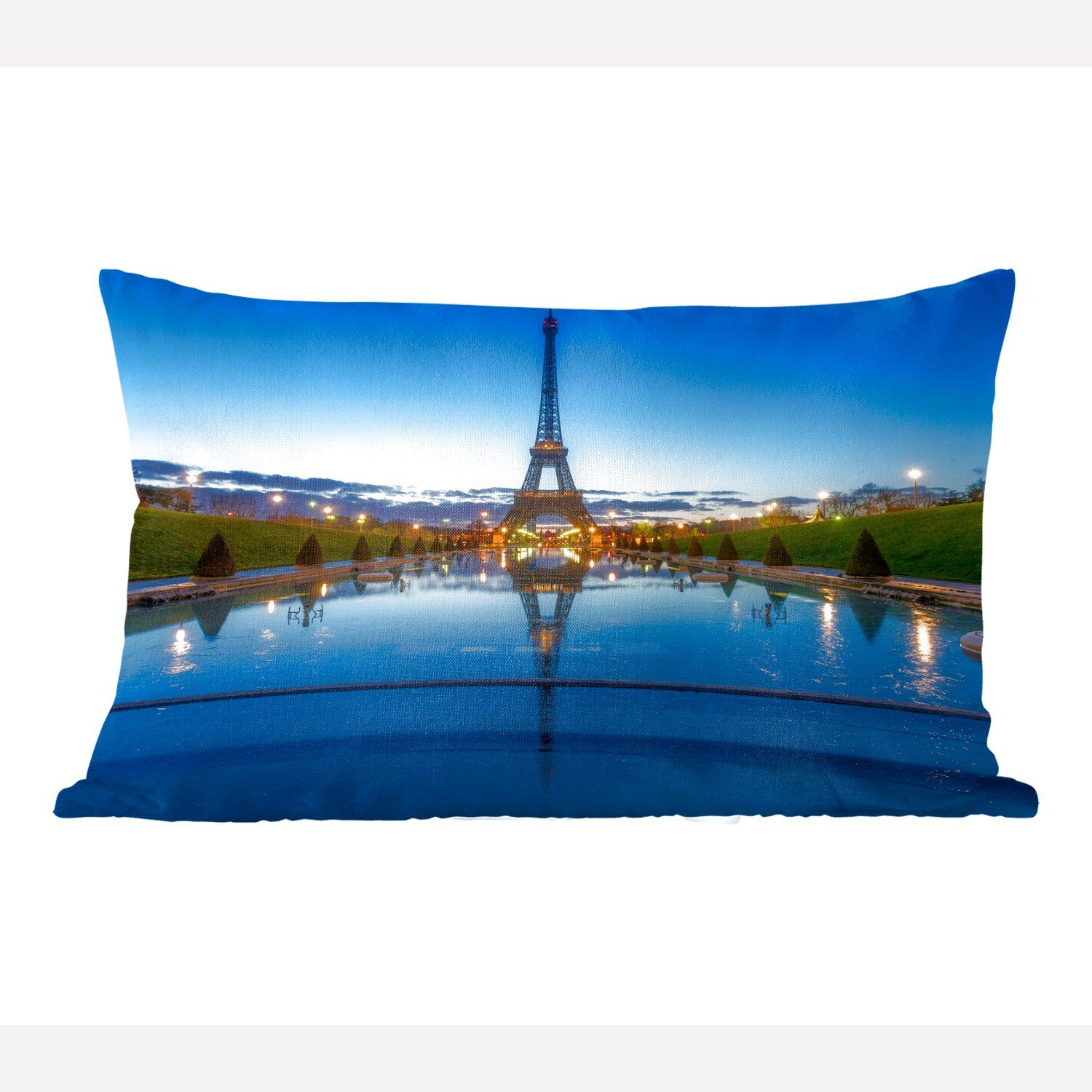 MuchoWow Dekokissen Der Eiffelturm am Abend bei sehr klarem Himmel in Paris, Wohzimmer Dekoration, Zierkissen, Dekokissen mit Füllung, Schlafzimmer