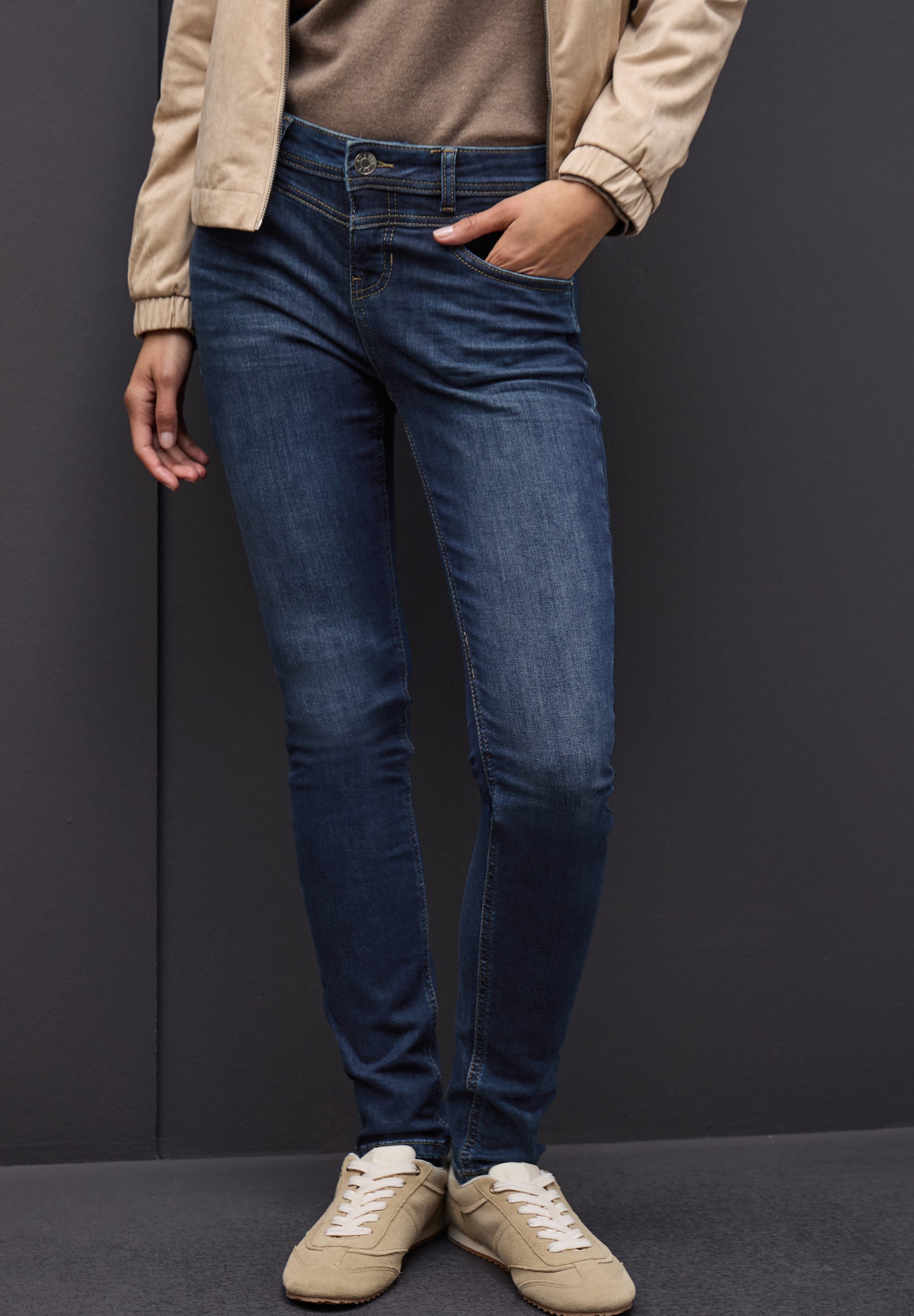STREET ONE Slim-fit-Jeans Middle Waist – Bild 3 von 5