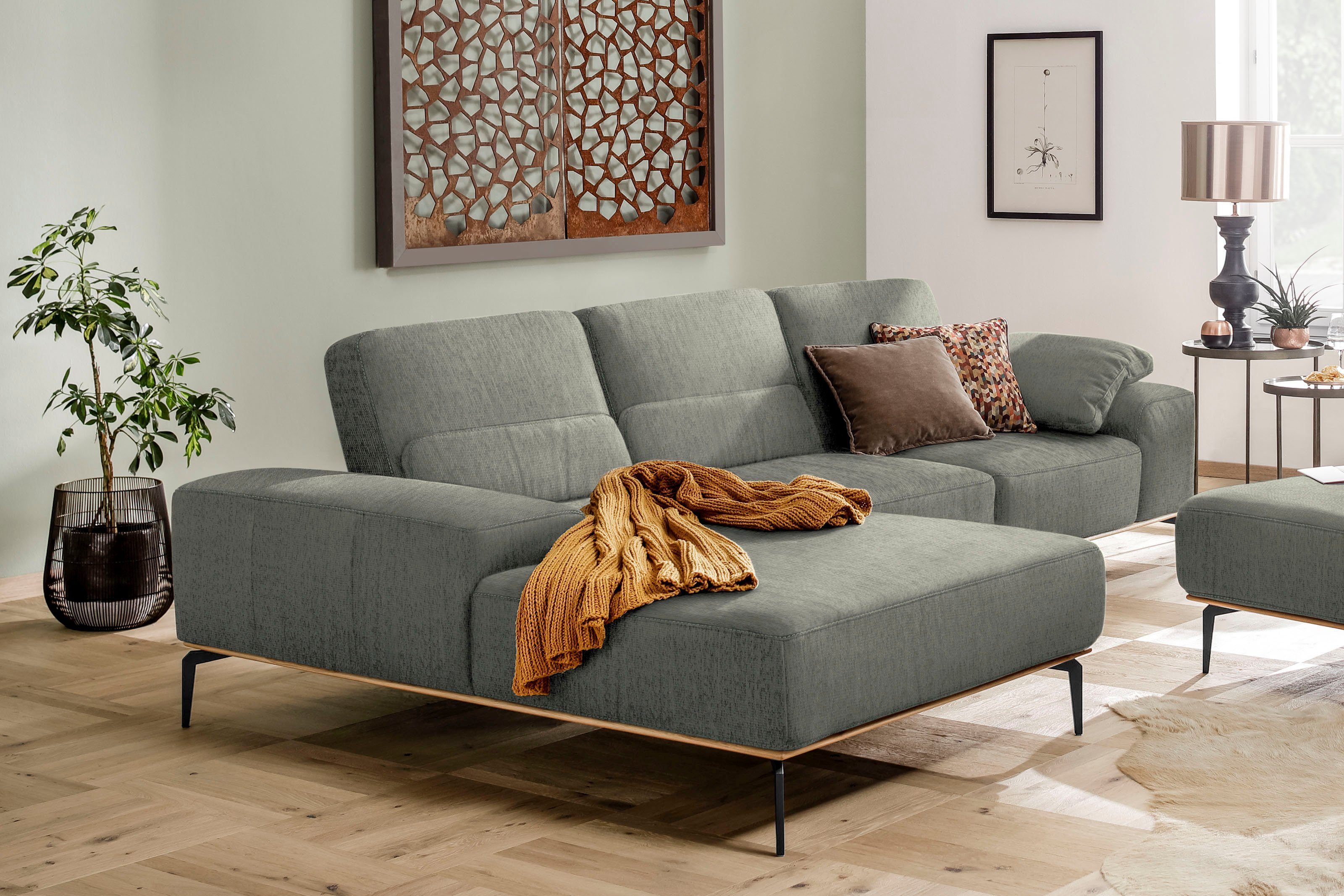 W.SCHILLIG Ecksofa run, mit Holzsockel, Füße in Schwarz pulverbeschichtet, Breite 299 cm