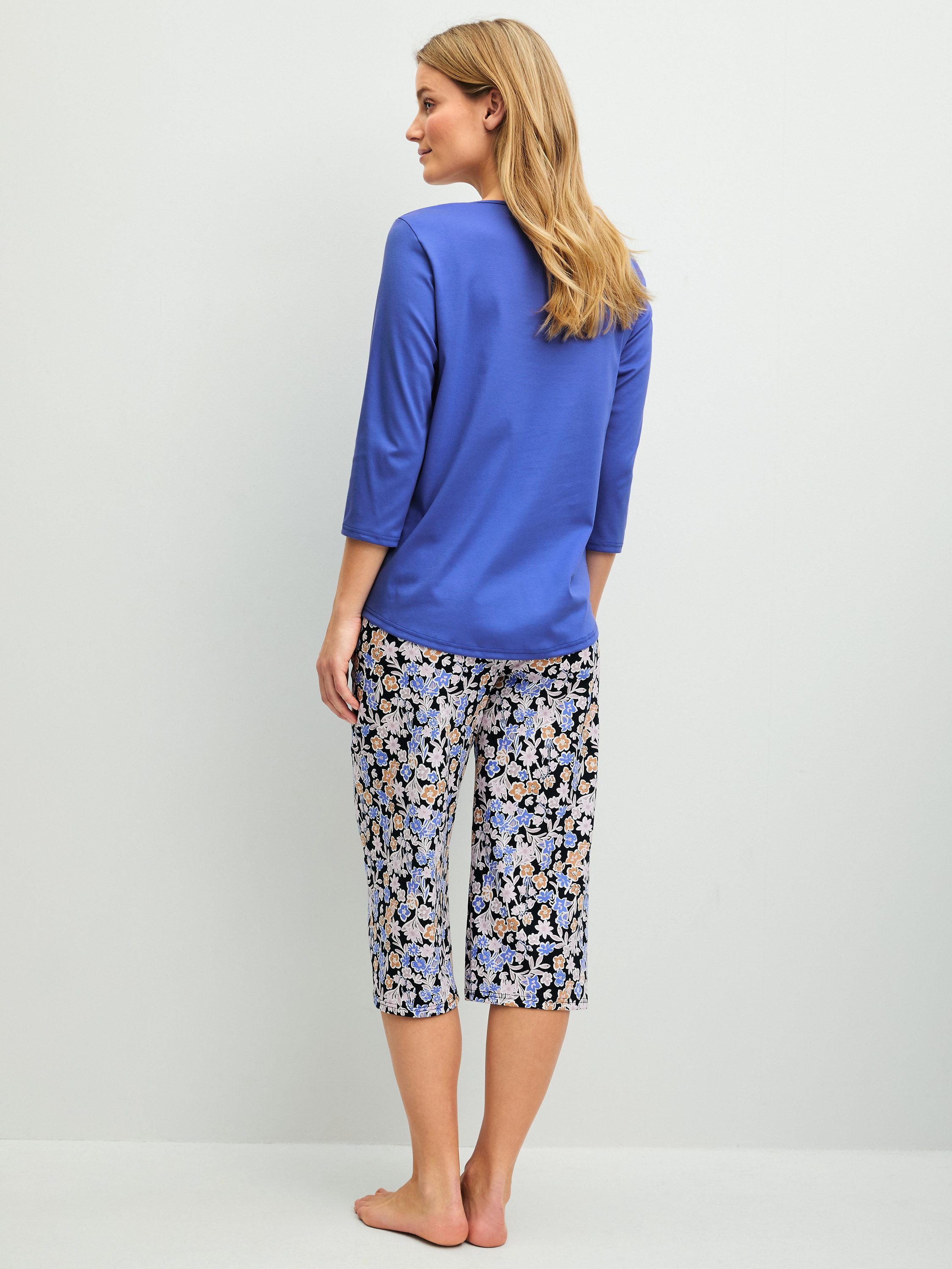 CALIDA Capri-Pyjama Flower Dreams Damen (2 tlg) Weich, atmungsaktiv, locker geschnitten