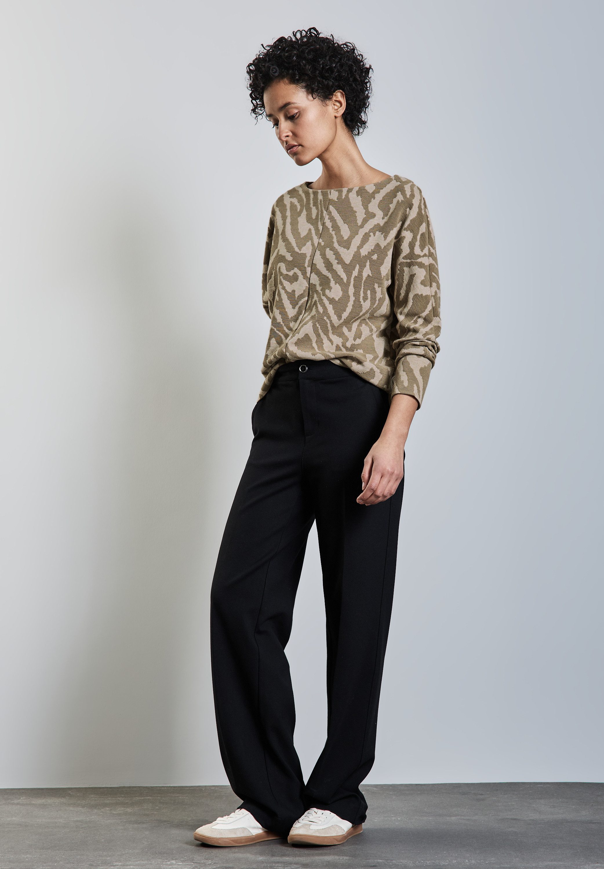 STREET ONE Langarmshirt aus elastischem Materialmix