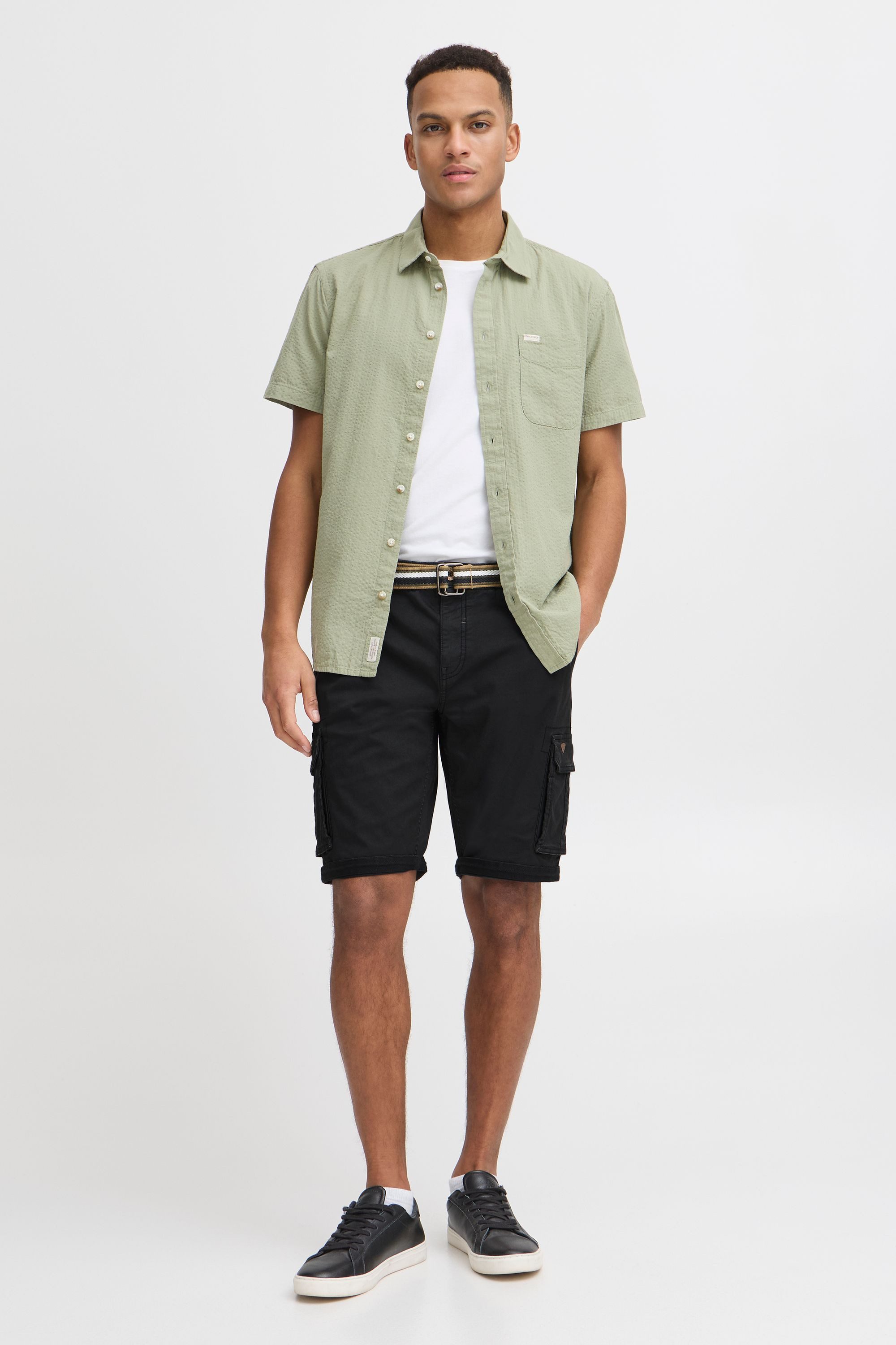 Blend Cargoshorts BHBrian Stilvolle Cargo Shorts mit Taschen und Gürtel
