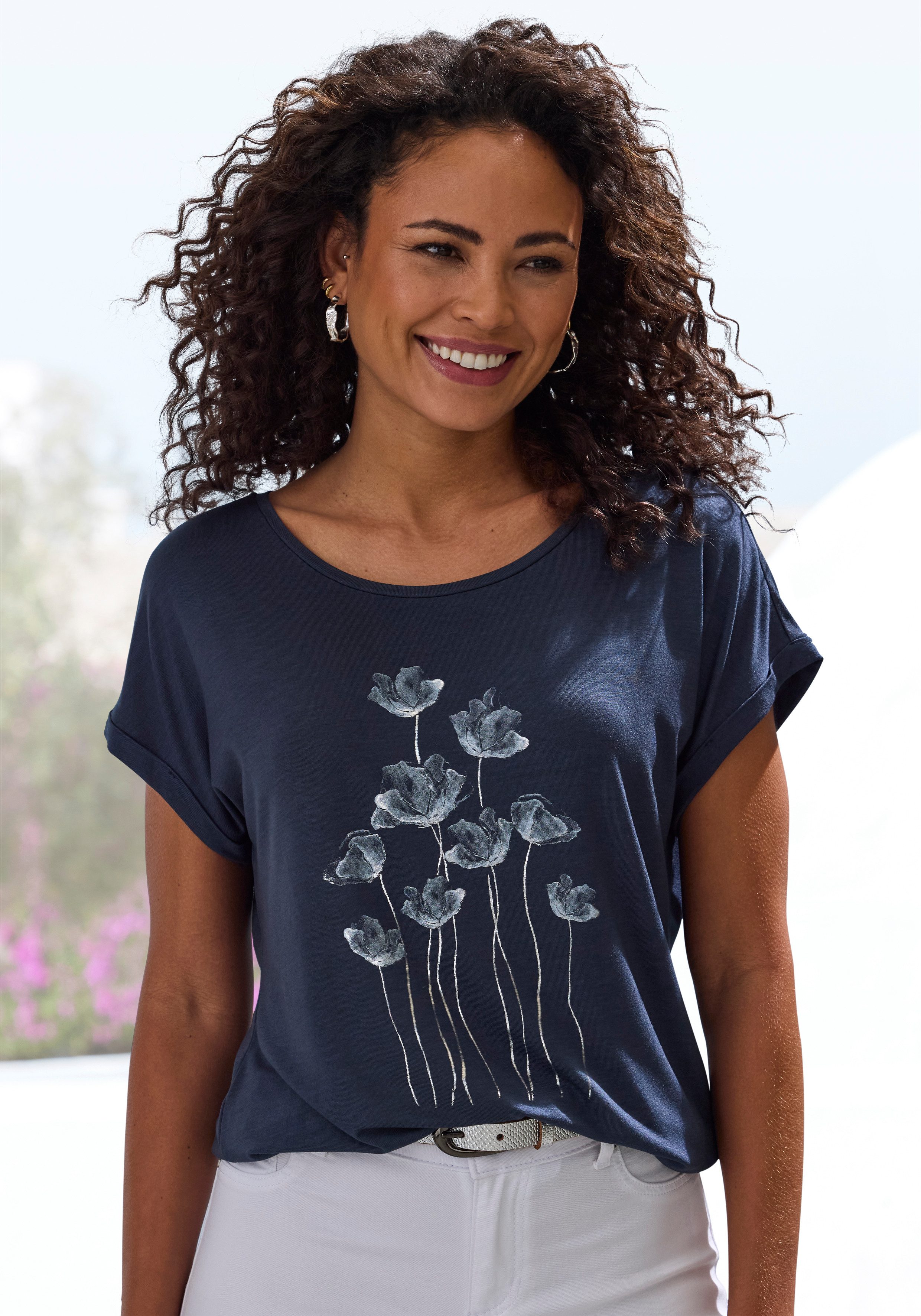 Vivance by Lascana Kurzarmshirt mit floralem Print aus elastischem Viskose Jersey, sommerlicht leicht