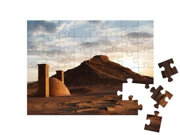 puzzleYOU Puzzle Türme des Schweigens bei Sonnenuntergang, Iran, 48 Puzzleteile, puzzleYOU-Kollektionen Asien