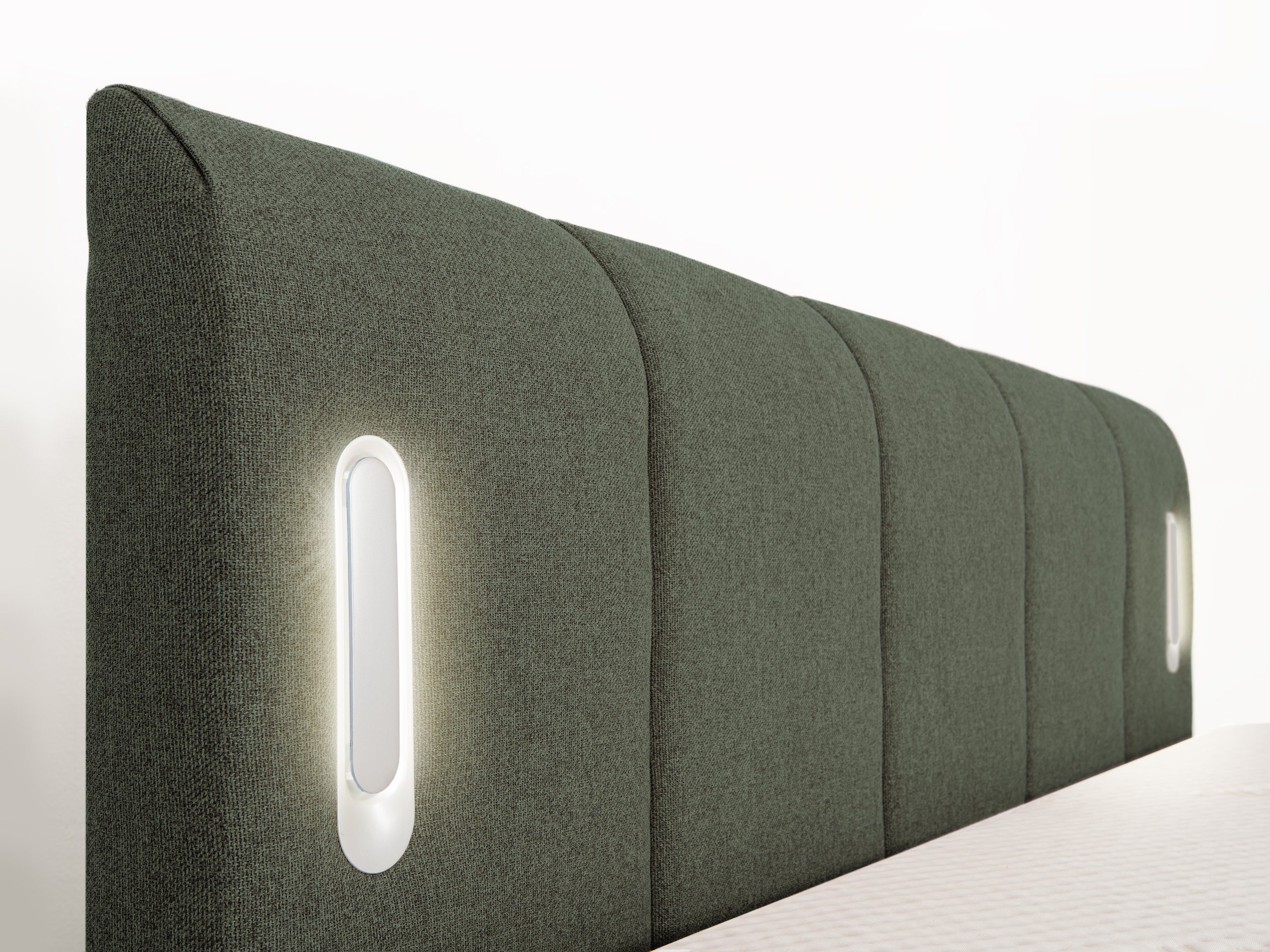 wonello mit LED-Beleuchtung und inkl. Boxspringbett Bettkasten, Rom, wonello olive Kaltschaum-Topper