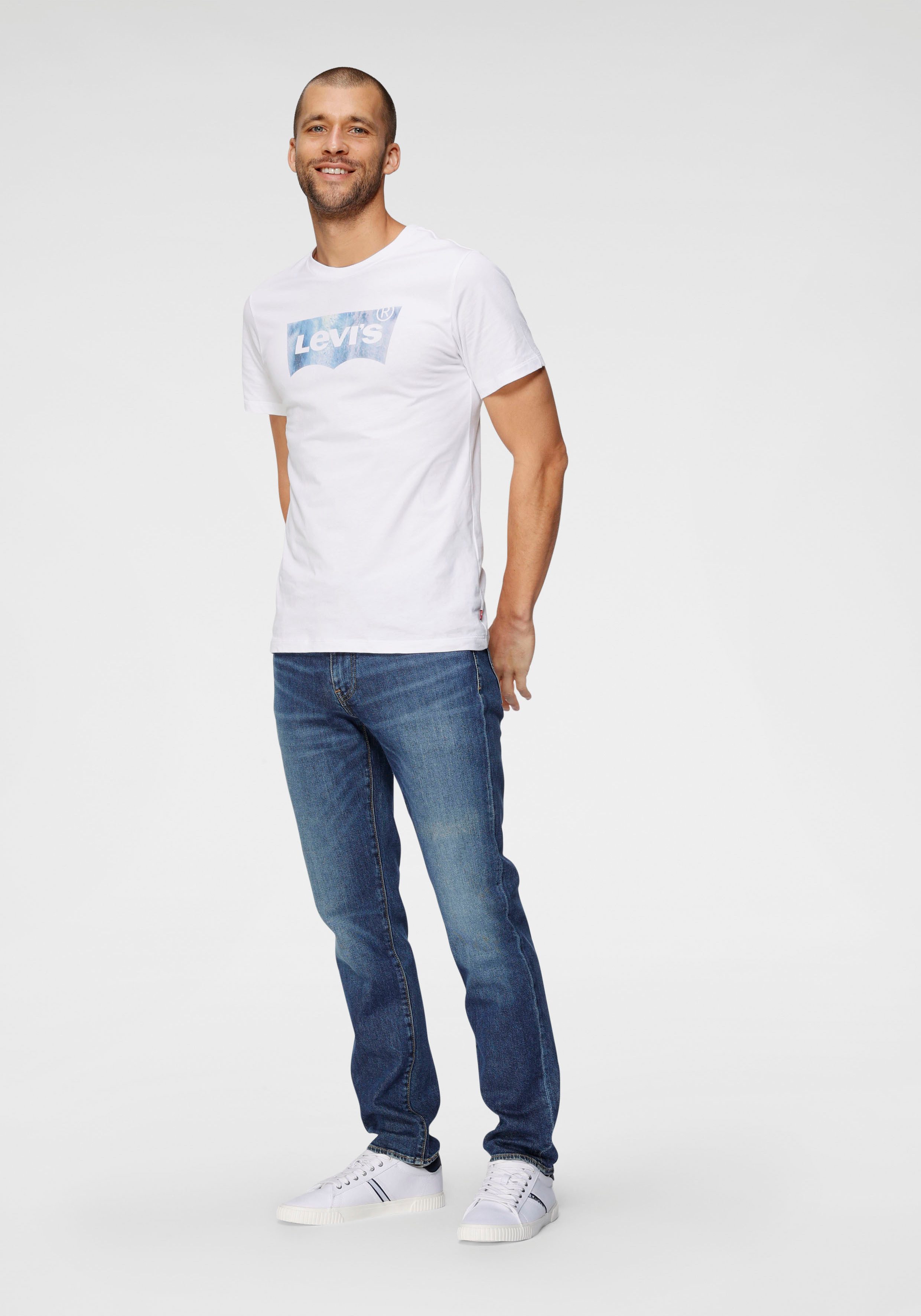Zum Outfit 12