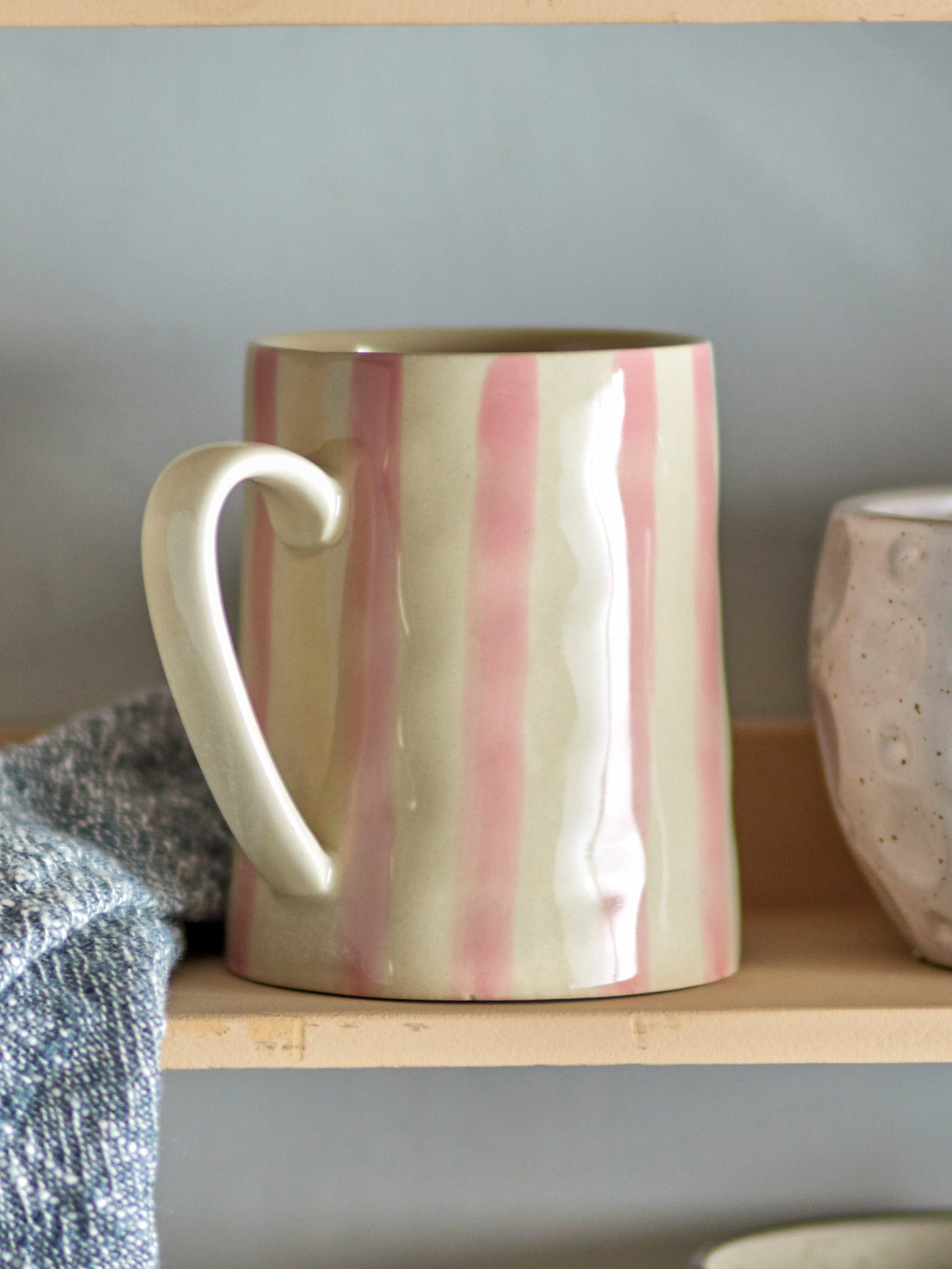 Bloomingville Tasse Bloomingville Begonia Becher, Rose, 440 ml, Steingut