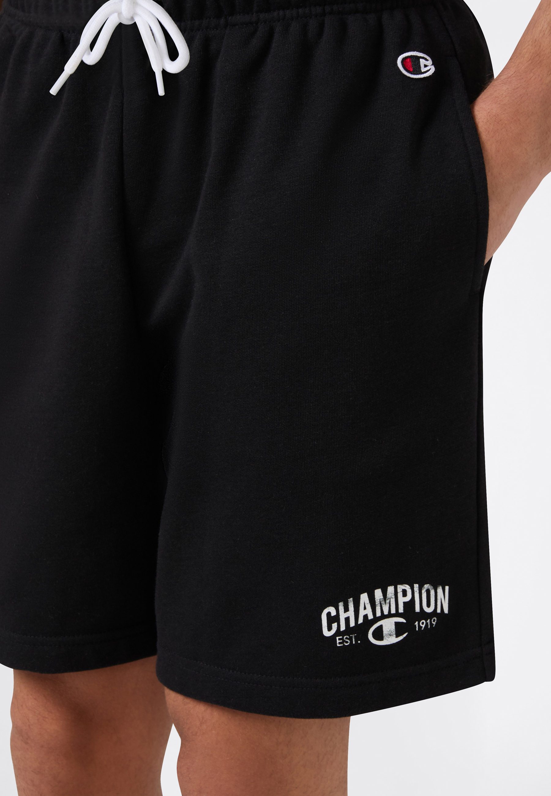 Champion Sweatshorts SPORTWEAR SHORTS Standard Fit mit kurzer Form, für Alltag und Training, Standard Fit