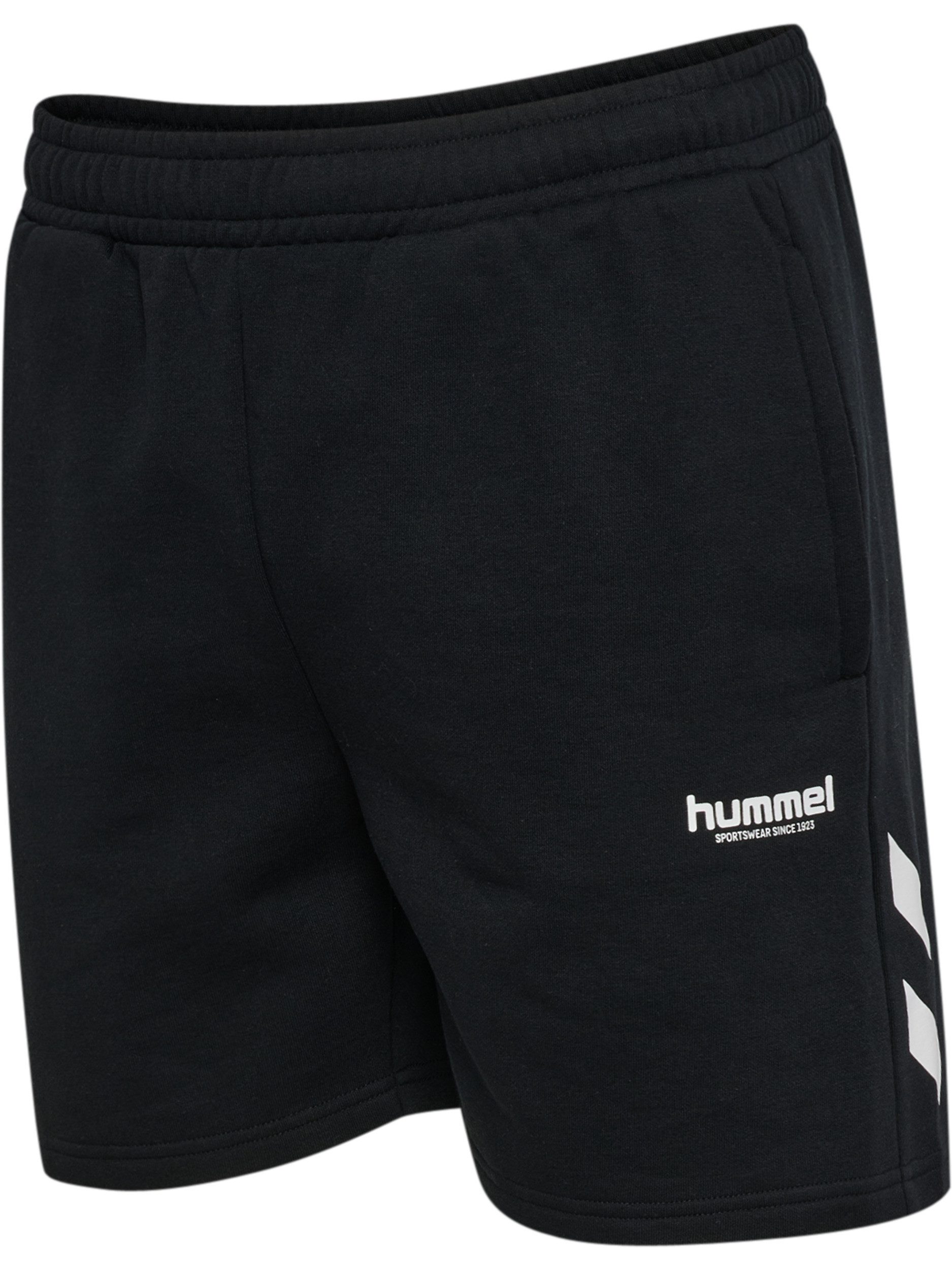 hummel Sweatshorts HMLLEGACY 2.0 SHORTS aus Baumwolle und Polyester, schnelltrocknend, sportlicher Stil