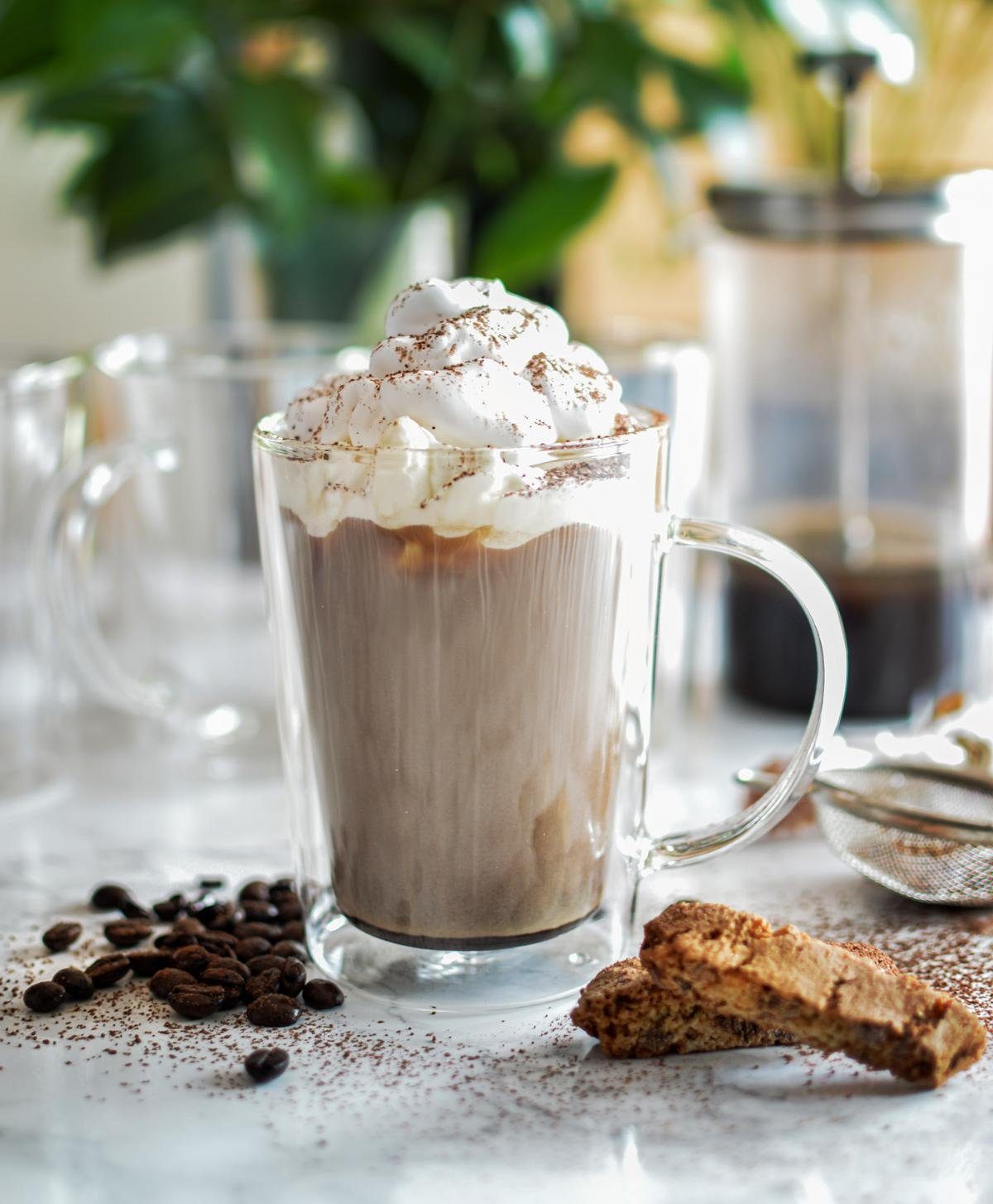 Sendez Thermoglas 4 Doppelwandige Gläser mit Henkel 360ml Latte Macchiato Kaffeegläser, Glas