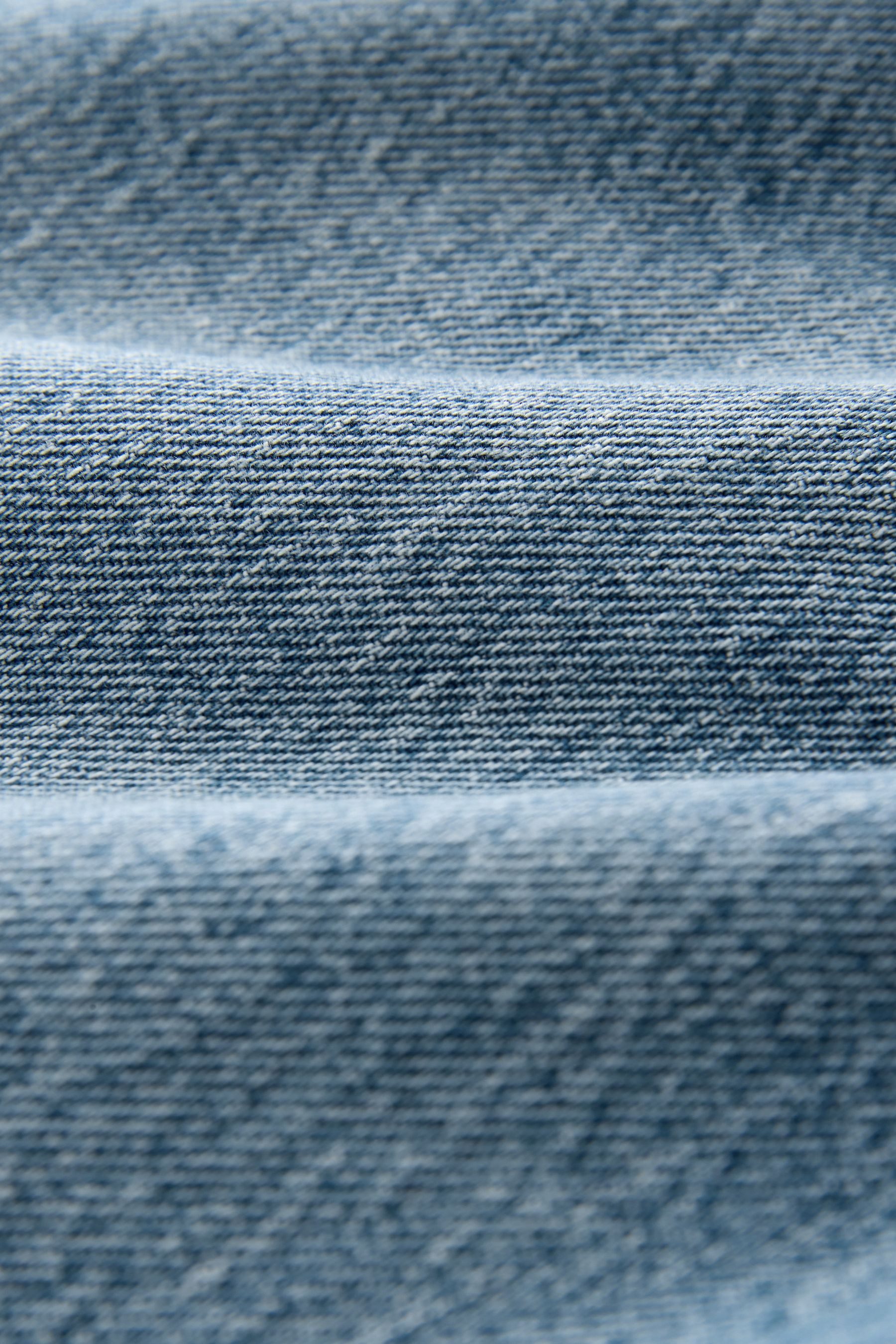 Next Comfort-fit-Jeans Gestufte Sanduhr-Mom-Jeans mit Comfort-Stretch (1-tlg)
