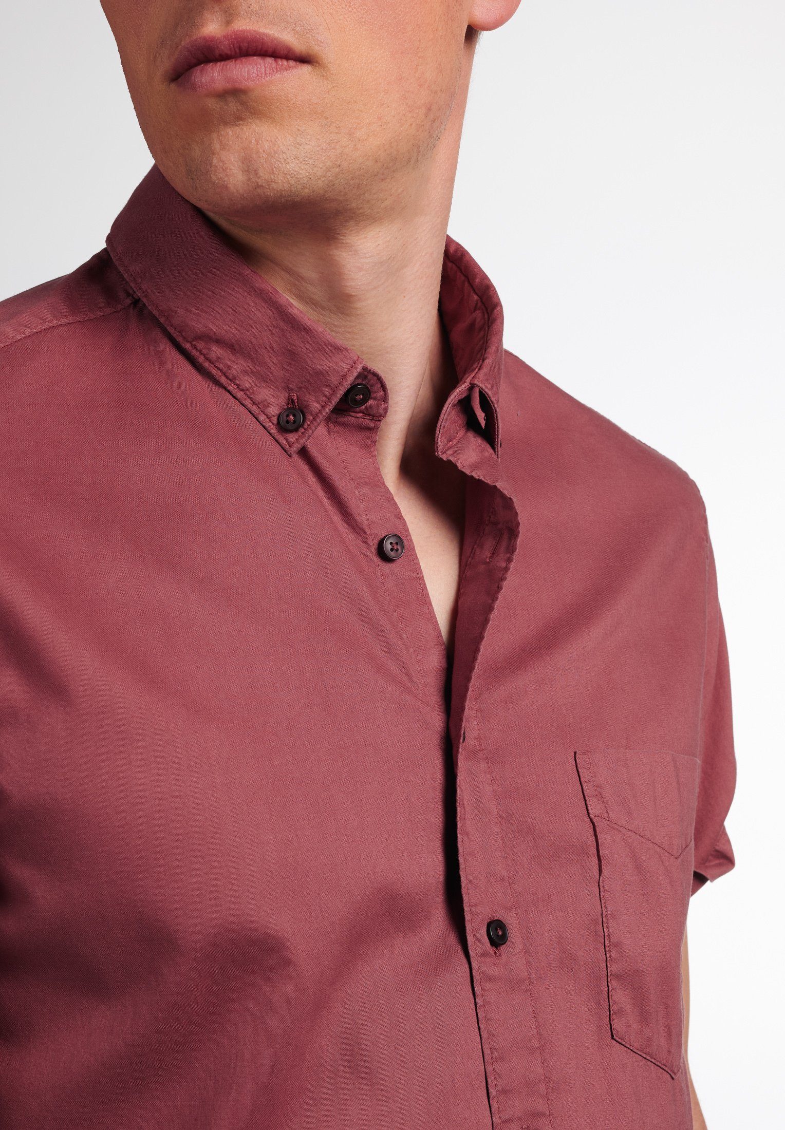 Eterna Kurzarmhemd SLIM FIT EASY IRON (bügelleicht)