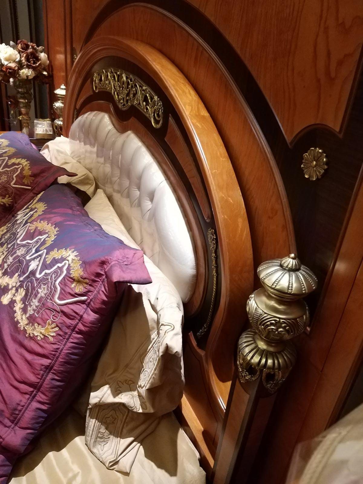 Bett, Doppelbett Bett Luxus Echte Handarbeit Holz Leder JVmoebel Schlafzimmer