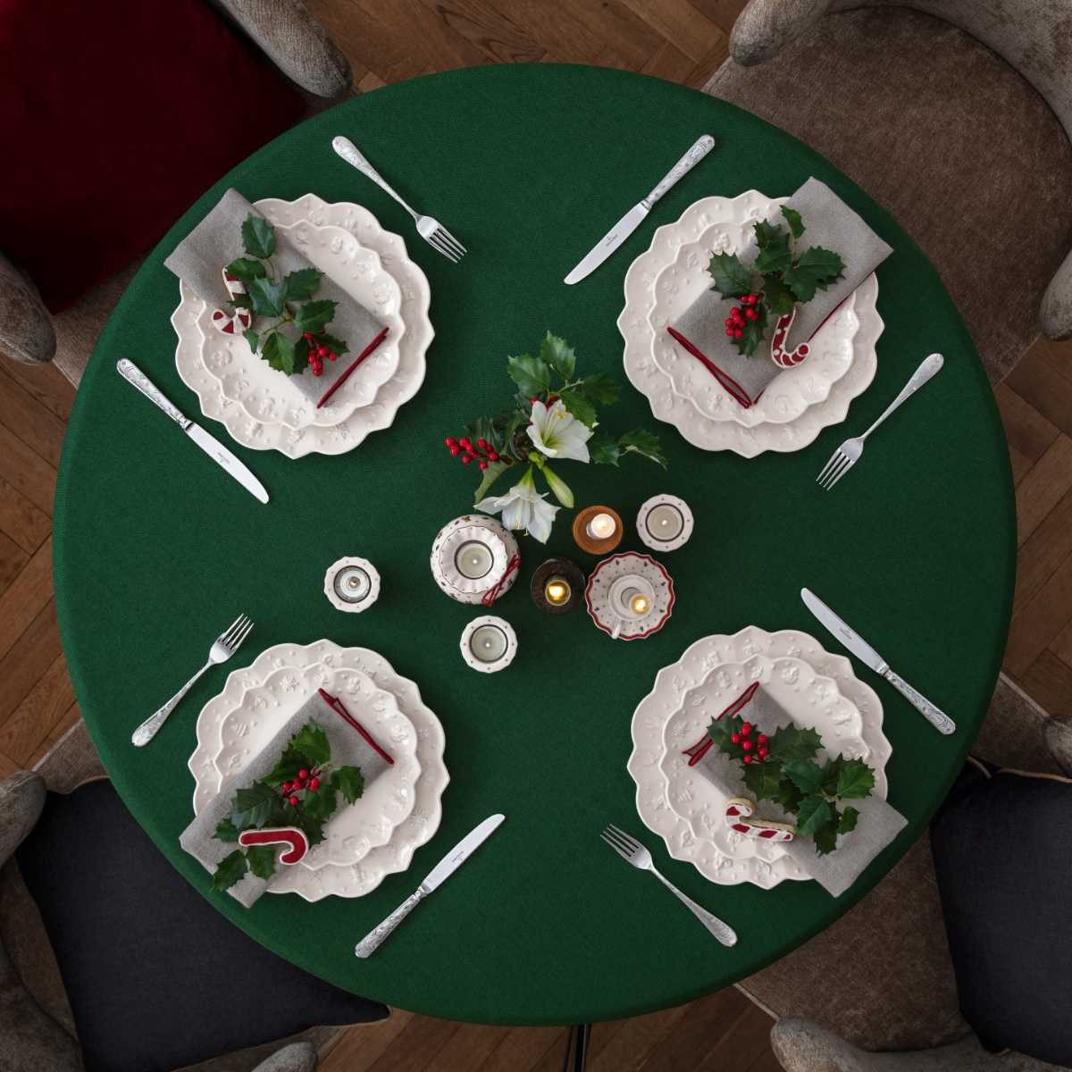 Villeroy & Boch Frühstücks-Geschirrset Toy's Delight Royal Classic Weihnachtsgeschirr, Porzellan, 6-tlg.