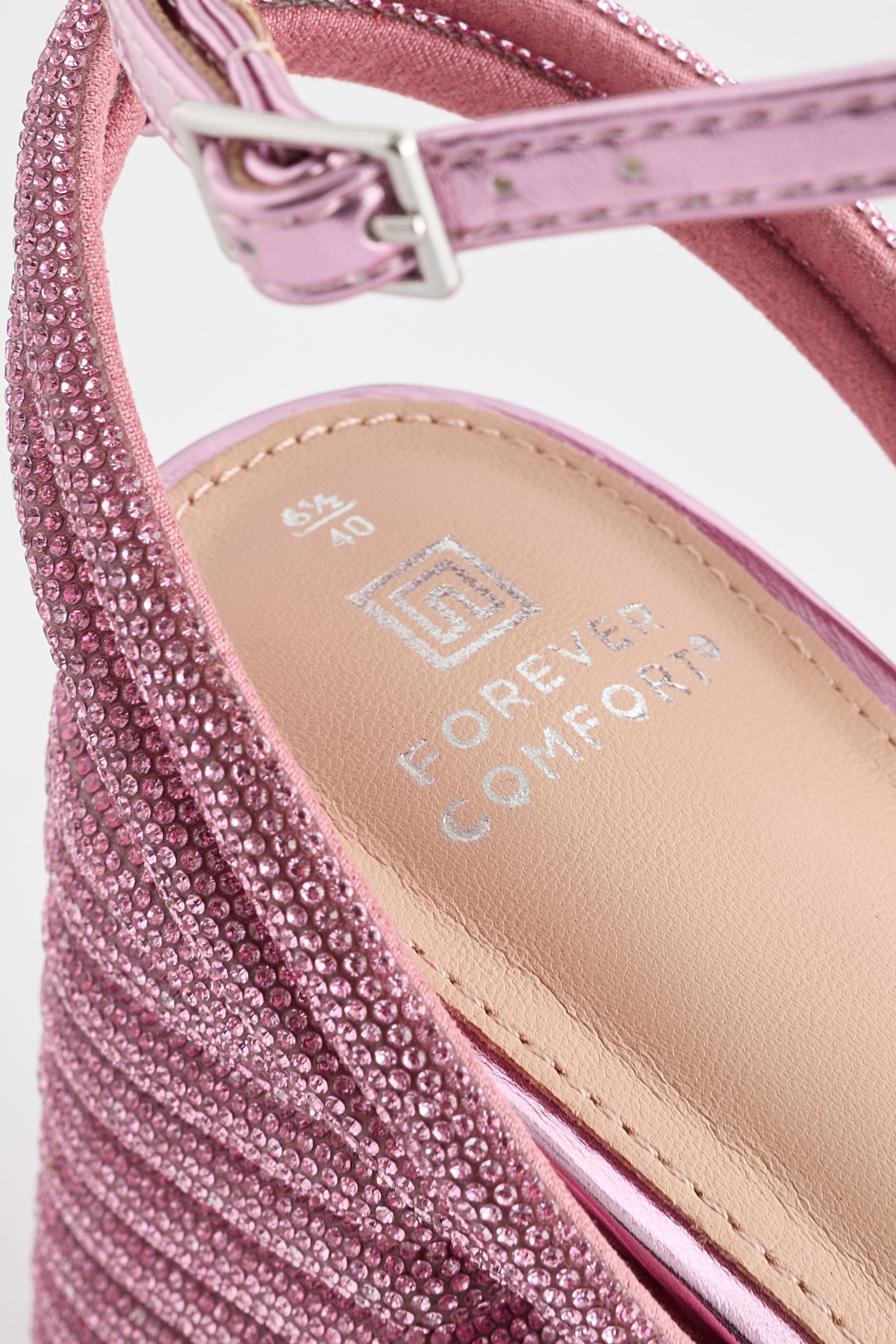 Next Forever Comfort® Plateau-Sandaletten mit Schmuck günstig online kaufen