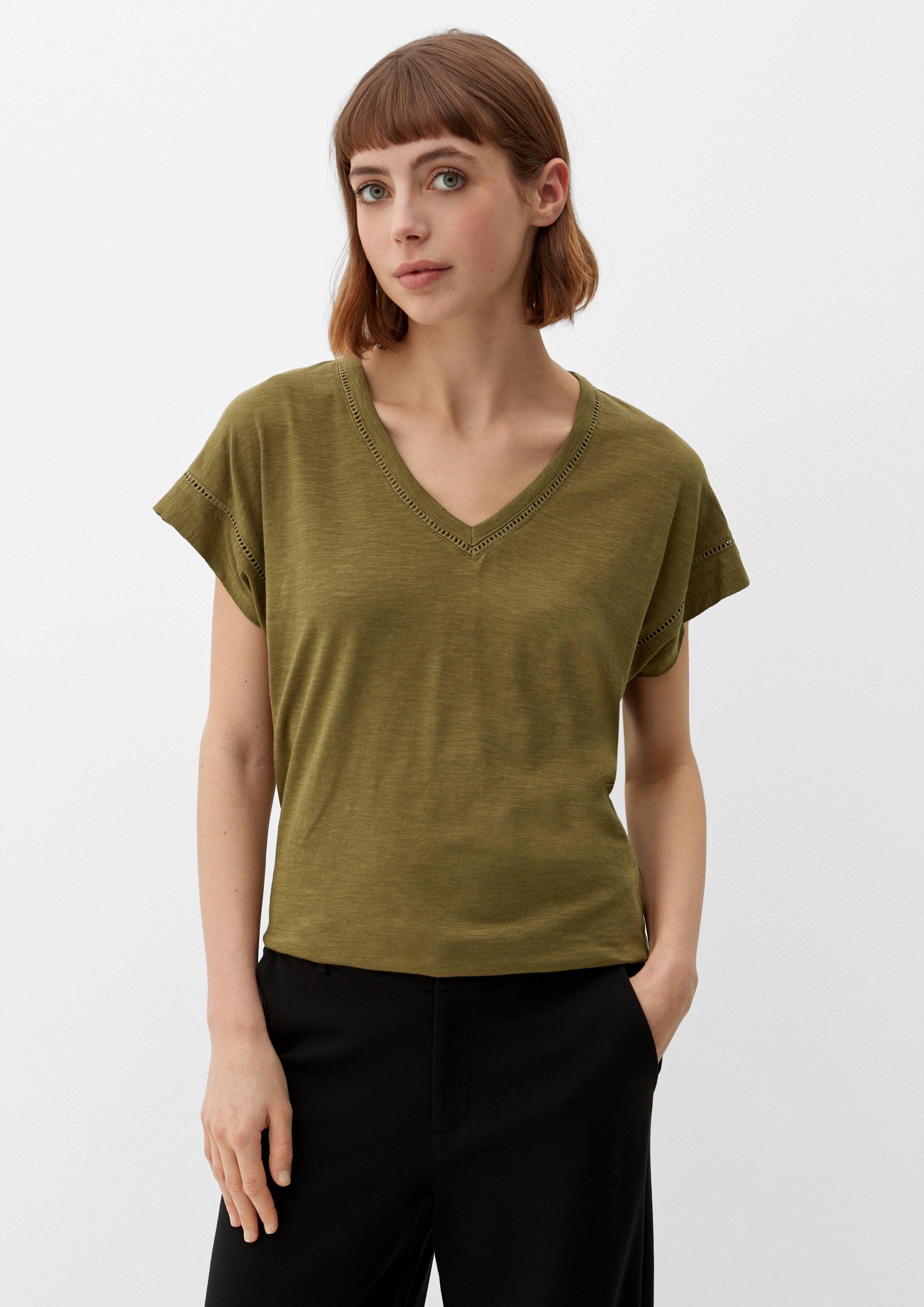 s.Oliver Kurzarmshirt T-Shirt mit Zierborte Zierborte olivgrün