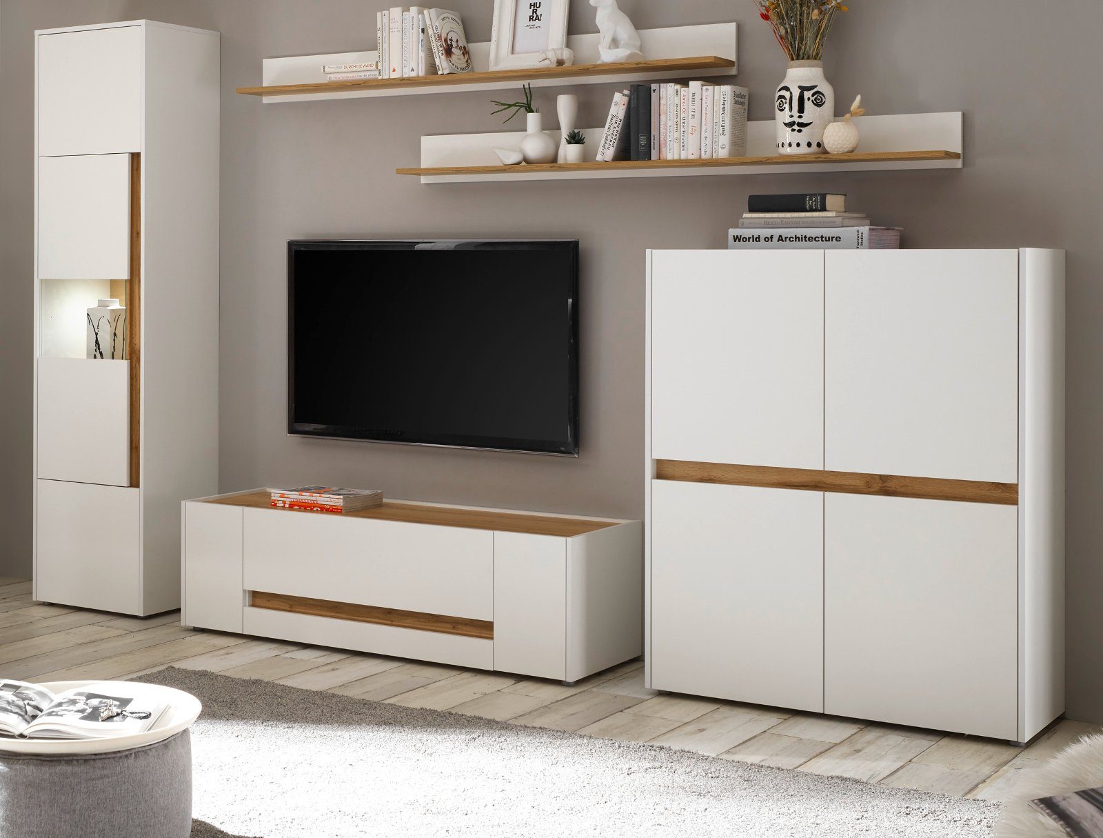 Furn.Design Wohnwand Center, (Wohnzimmer Set 5-teilig in weiß mit Wotan Eiche, 330 x 197 cm), 14 Stauraum-Fächer