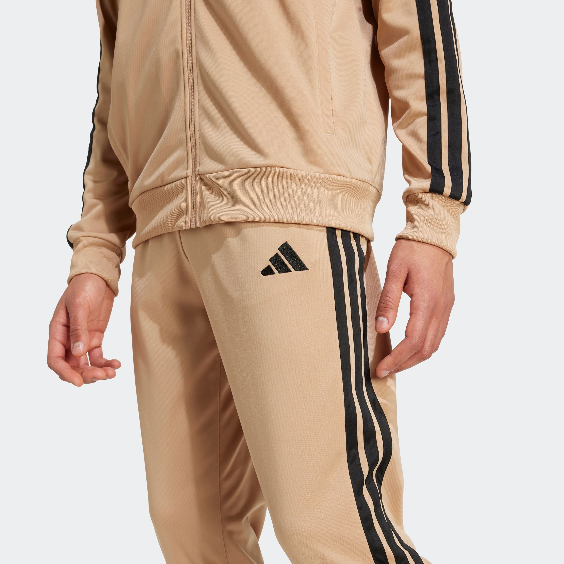adidas Sportswear Trainingsanzug DAYREADY (2-tlg), für Laufen und sportliche Aktivitäten, zweiteiliges Set – Bild 5 von 5