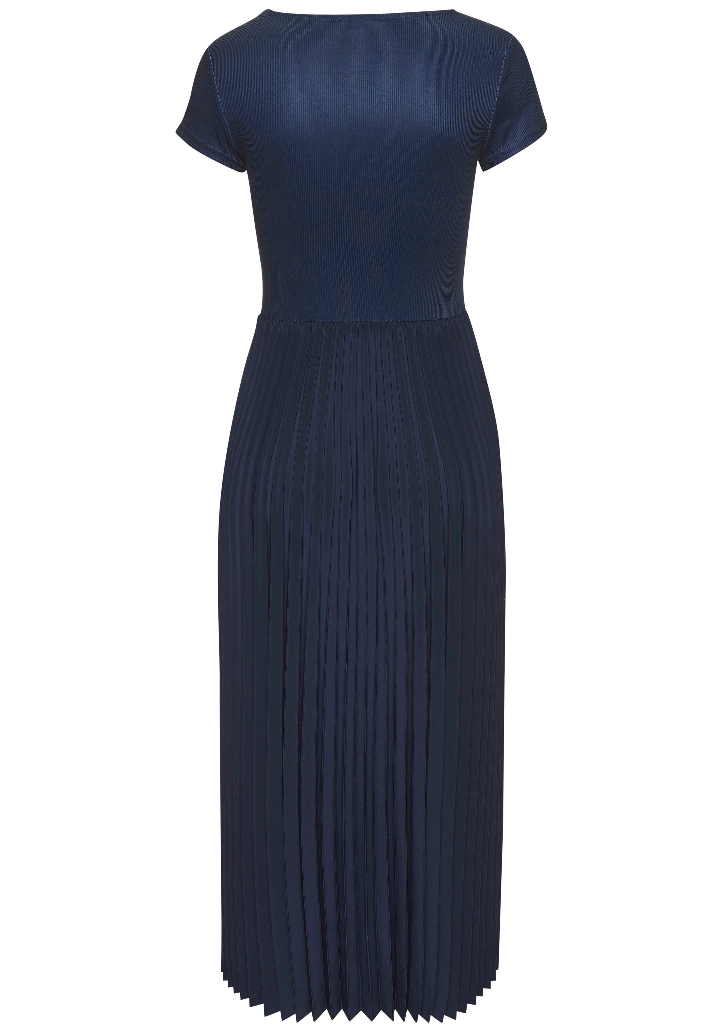 LASCANA Midikleid mit Plisseerockteil, elegantes Basic, modisch