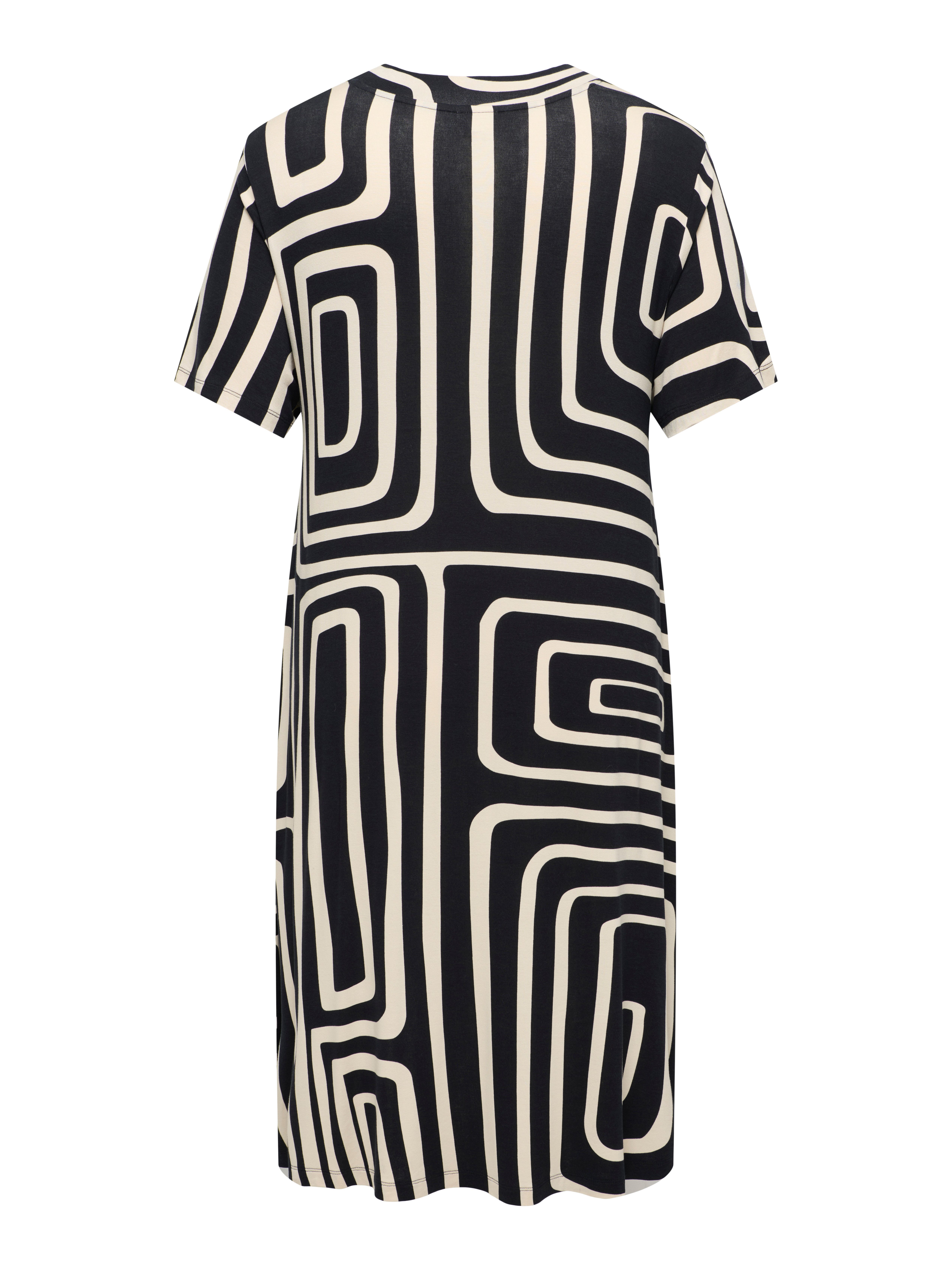 ONLY CARMAKOMA Shirtkleid CARFYRLA LIFE S/S V-NCK BLK AOP DRE NOOS Sommerkleid, weich fließende Jersey Qualität