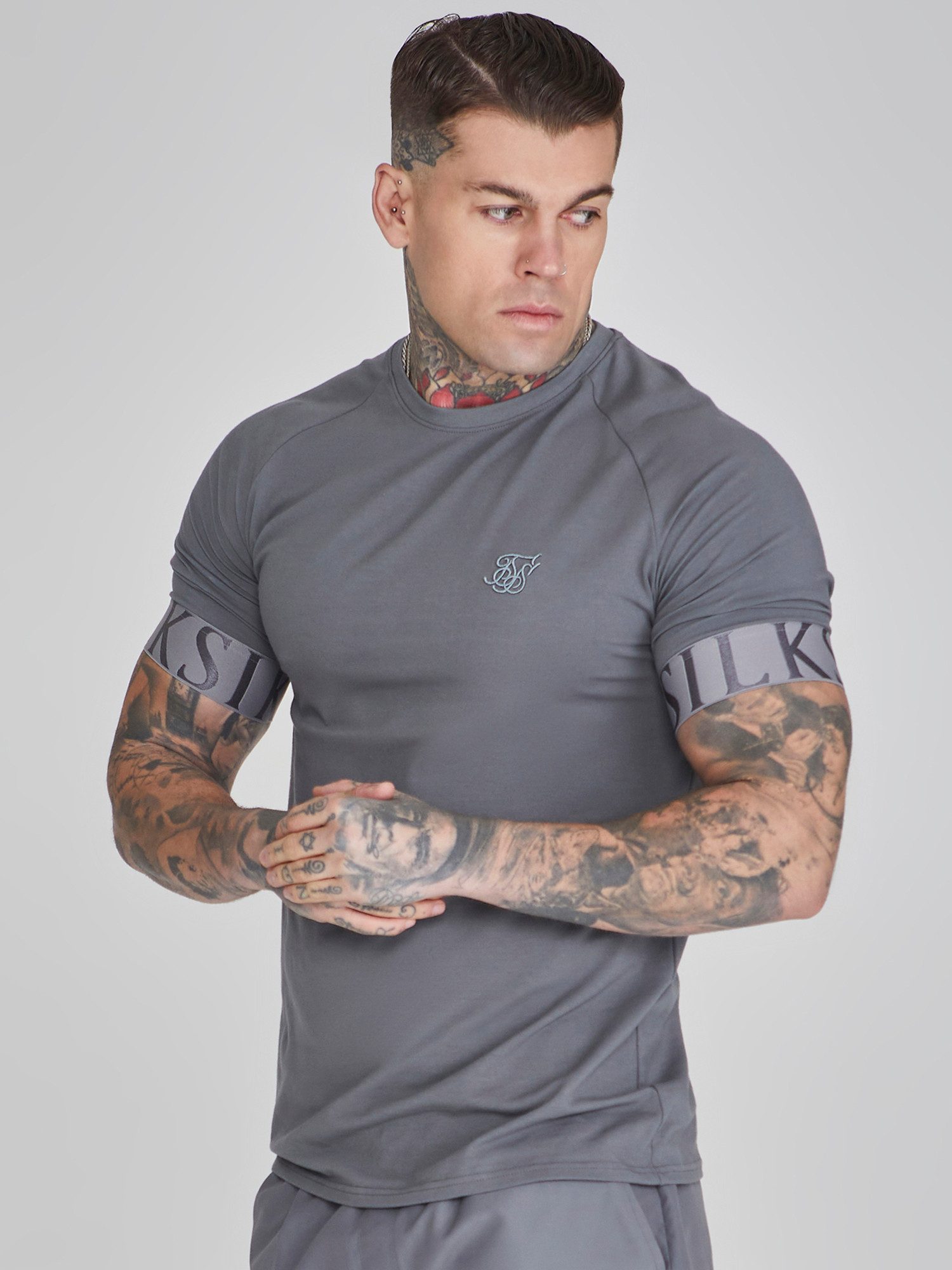 Siksilk T-Shirt SikSilk Herren Graues Tech T-Shirt günstig online kaufen