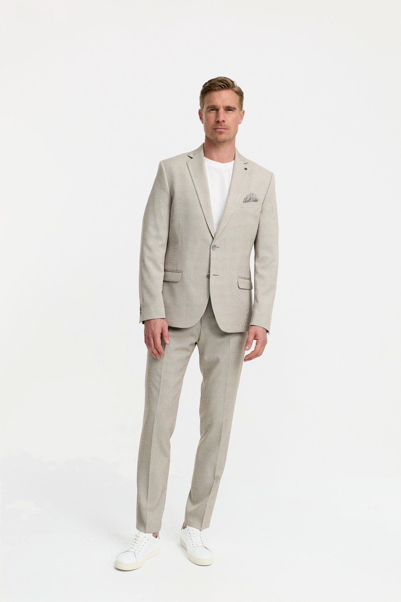 ZUITABLE 241212-225 DiNick 241212-225, Lt. Beige