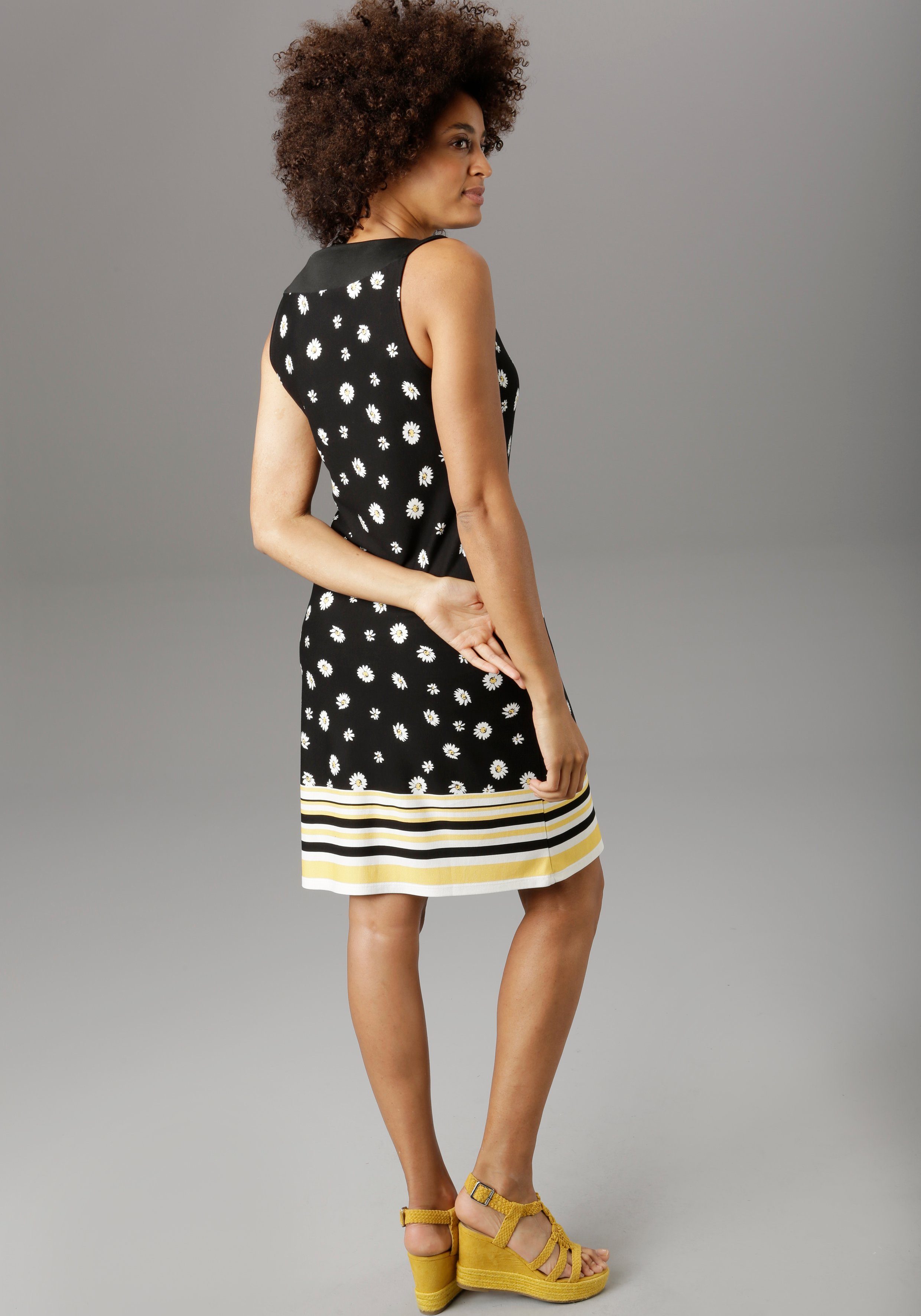Aniston SELECTED Sommerkleid mit Gänseblümchen-Druck günstig online kaufen