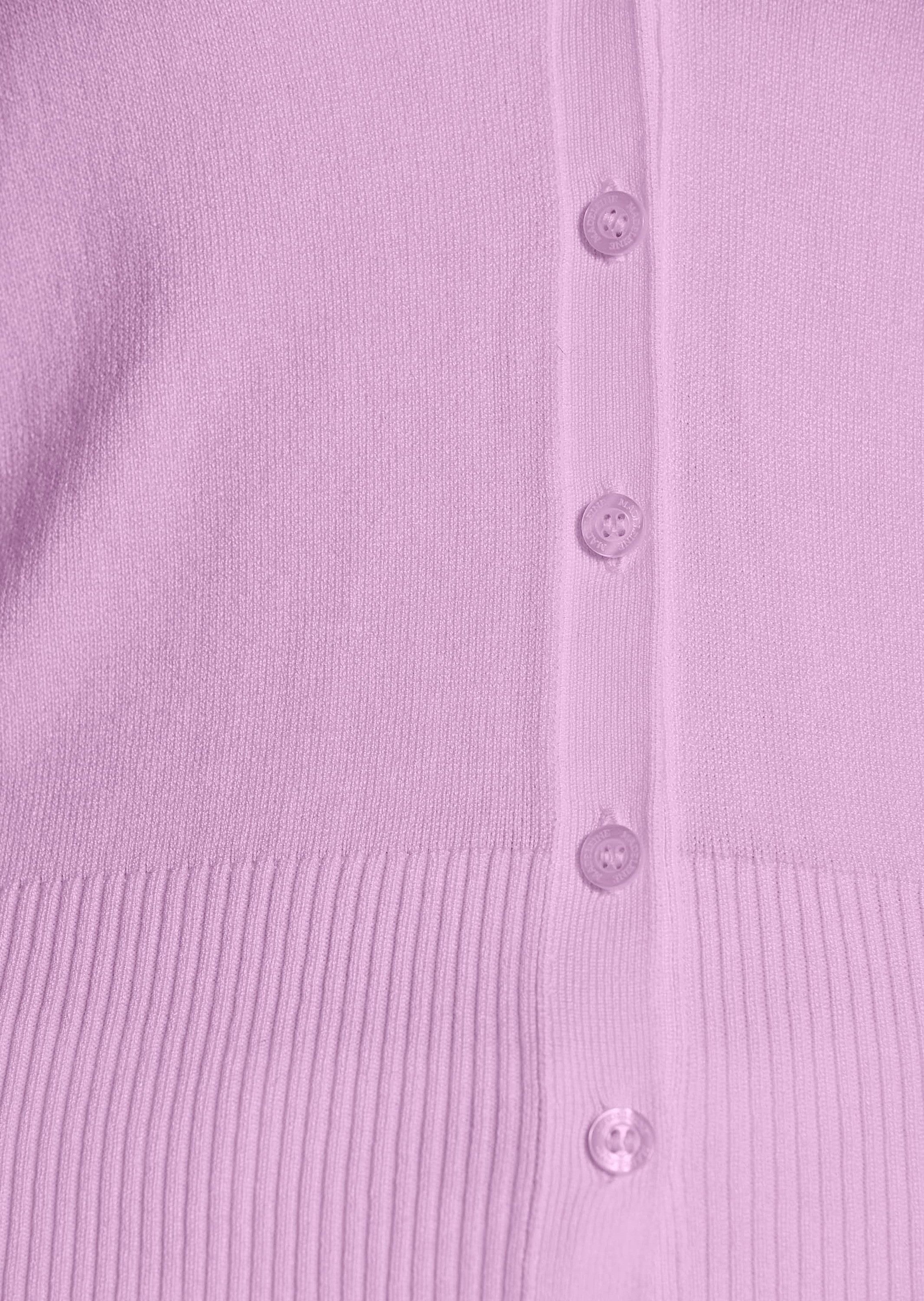 MADELEINE Strickjacke Eleganter Viskose-Cardigan mit Knopfleiste Jacke im schlanken Schnitt mit V-Ausschnitt, Rippenbündchen – Bild 4 von 5