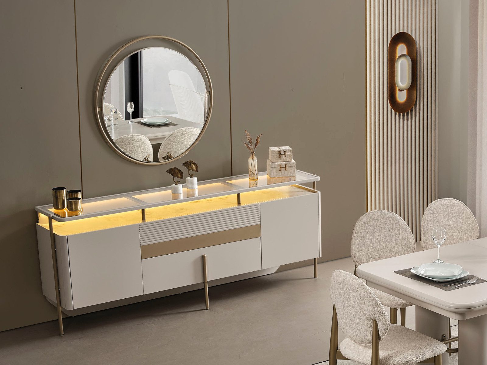 Villa Möbel Sideboard (Sideboard, 1 St., 217 × 45 × 85 cm), Sideboard Stauraum Beige Goldoptik pflegeleicht