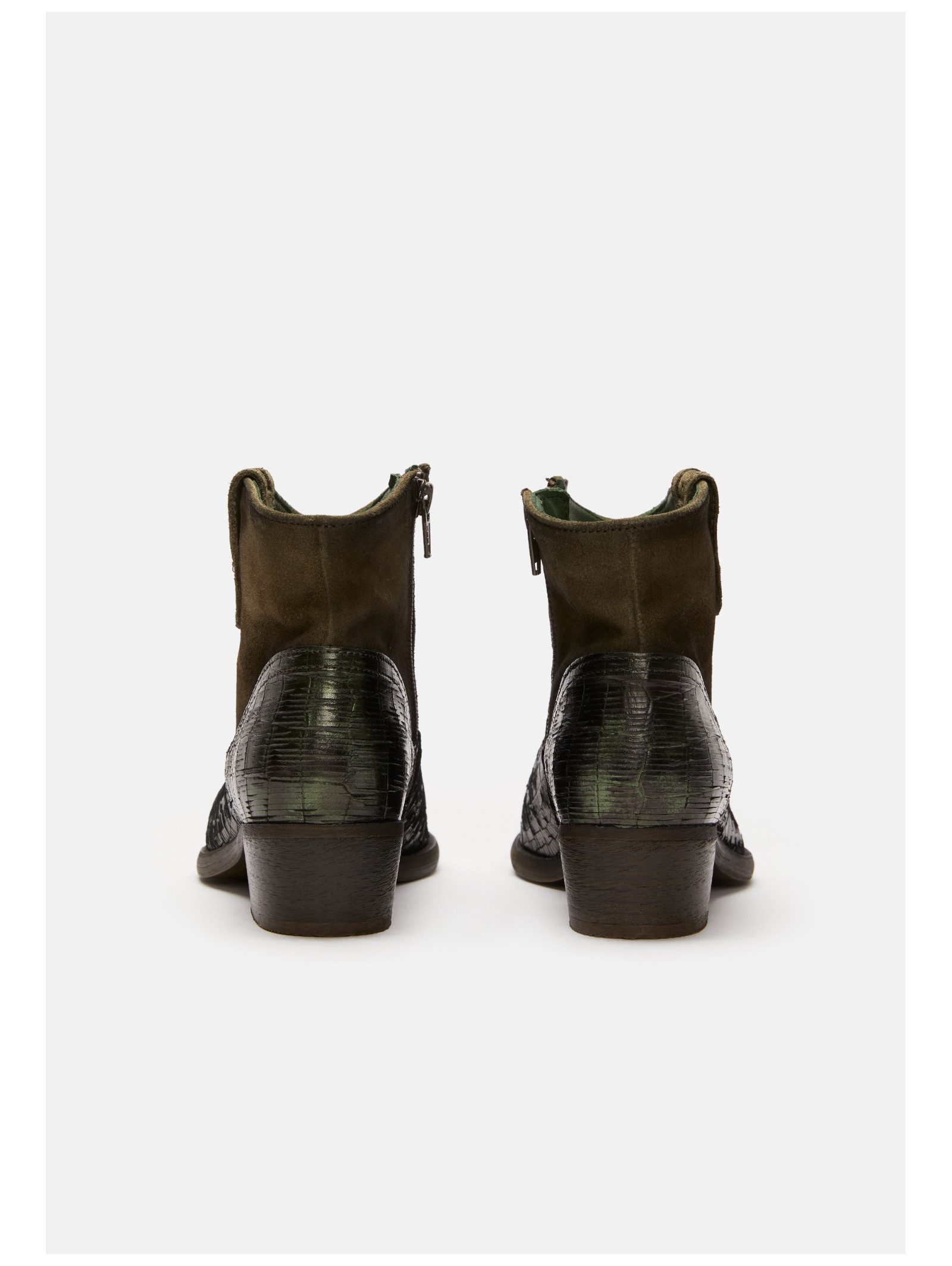 Felmini Stiefelette Leder . Cowboy Stiefelette