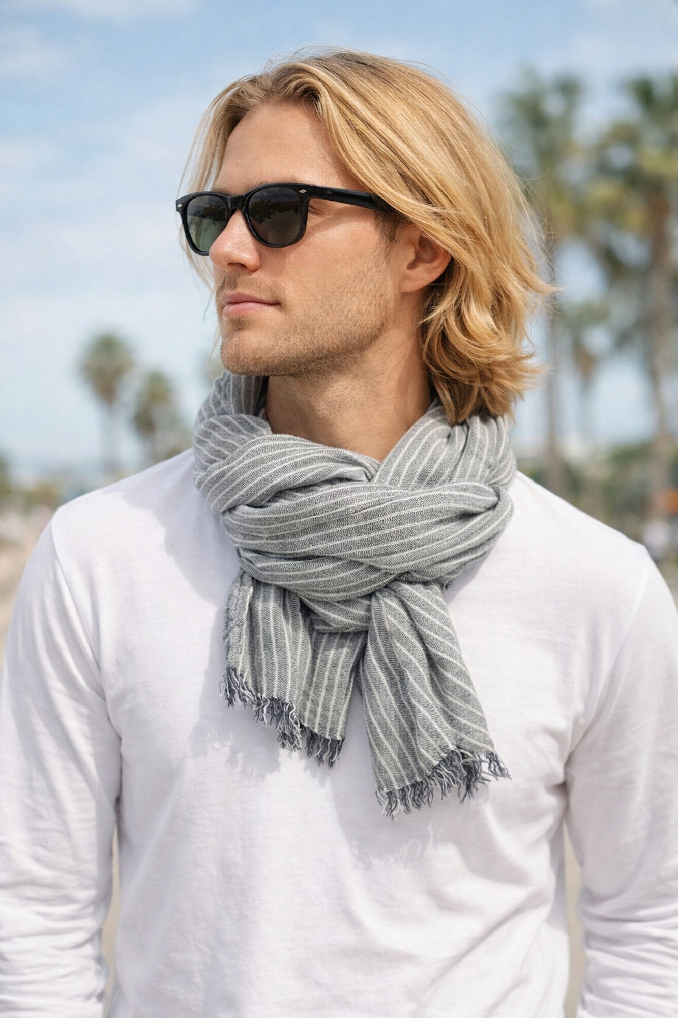 Ella Jonte Modeschal, Maritimer Streifen-Look mit Crinkle-Effekt aus Baumwoll-Mix