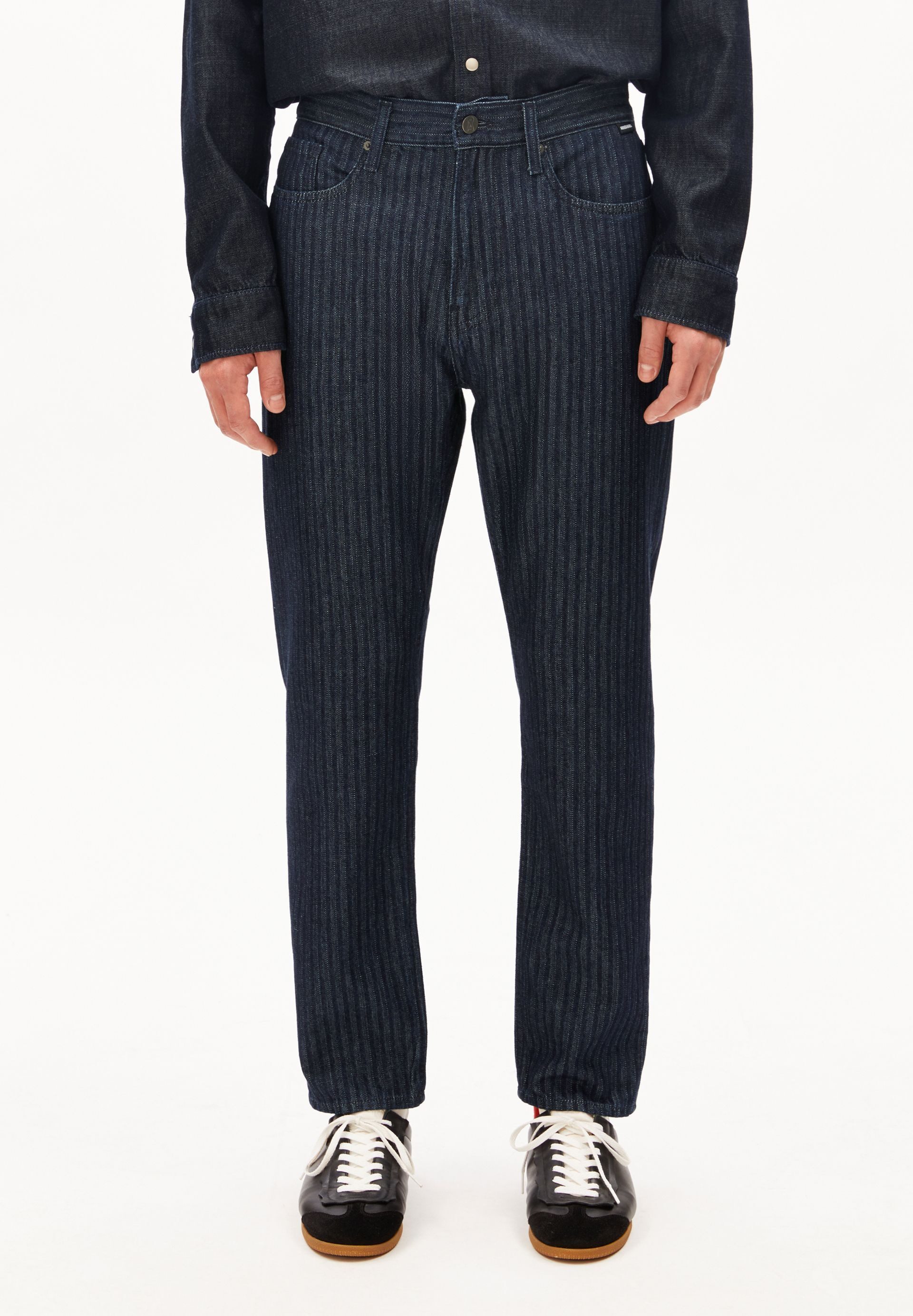 Armedangels Loose-fit-Jeans HERRINGBONE Tapered Jeans Bio-Baumwolle (Relaxed Fit) Tapered Jeans Bio-Baumwolle