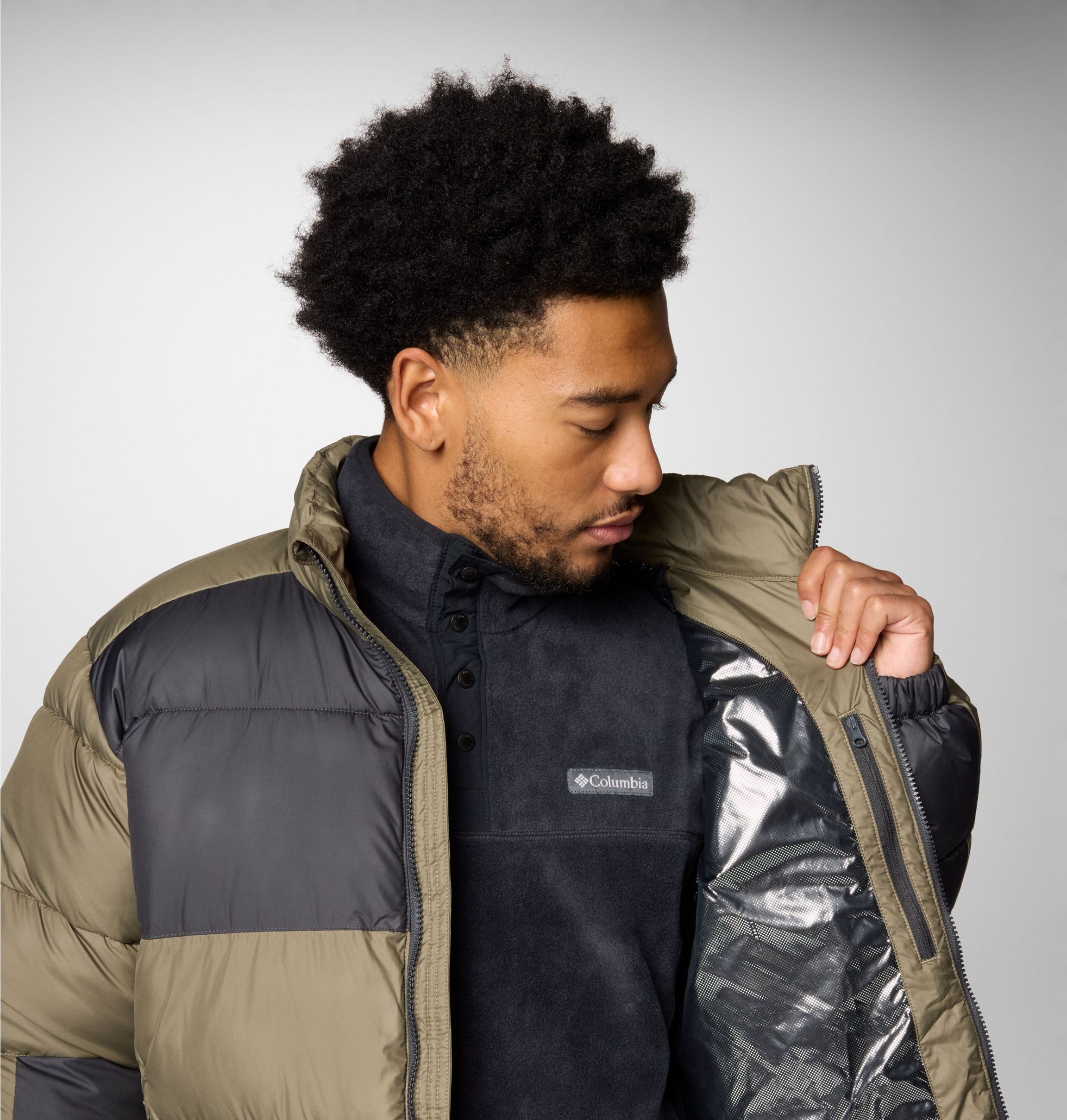 Columbia Winterjacke PIKE LAKE II JACKET mit Reißverschluss, aus Polyester, gerader Abschluss, normale Länge