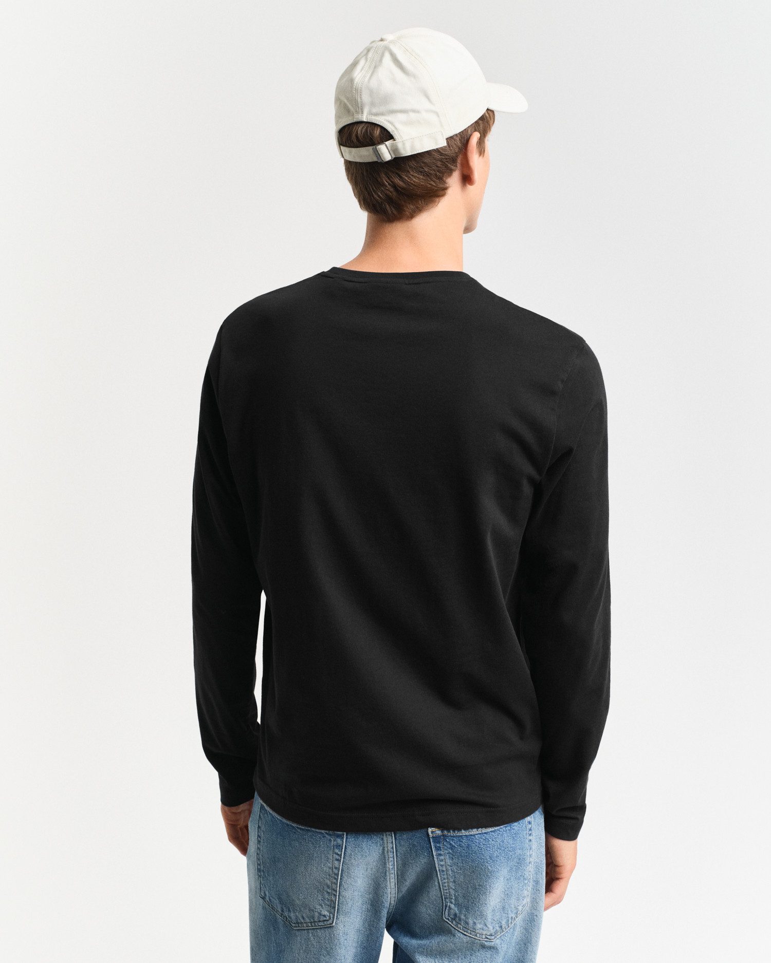 Gant Langarmshirt REG SHIELD LS T-SHIRT mit Logostickerei auf der Brust günstig online kaufen