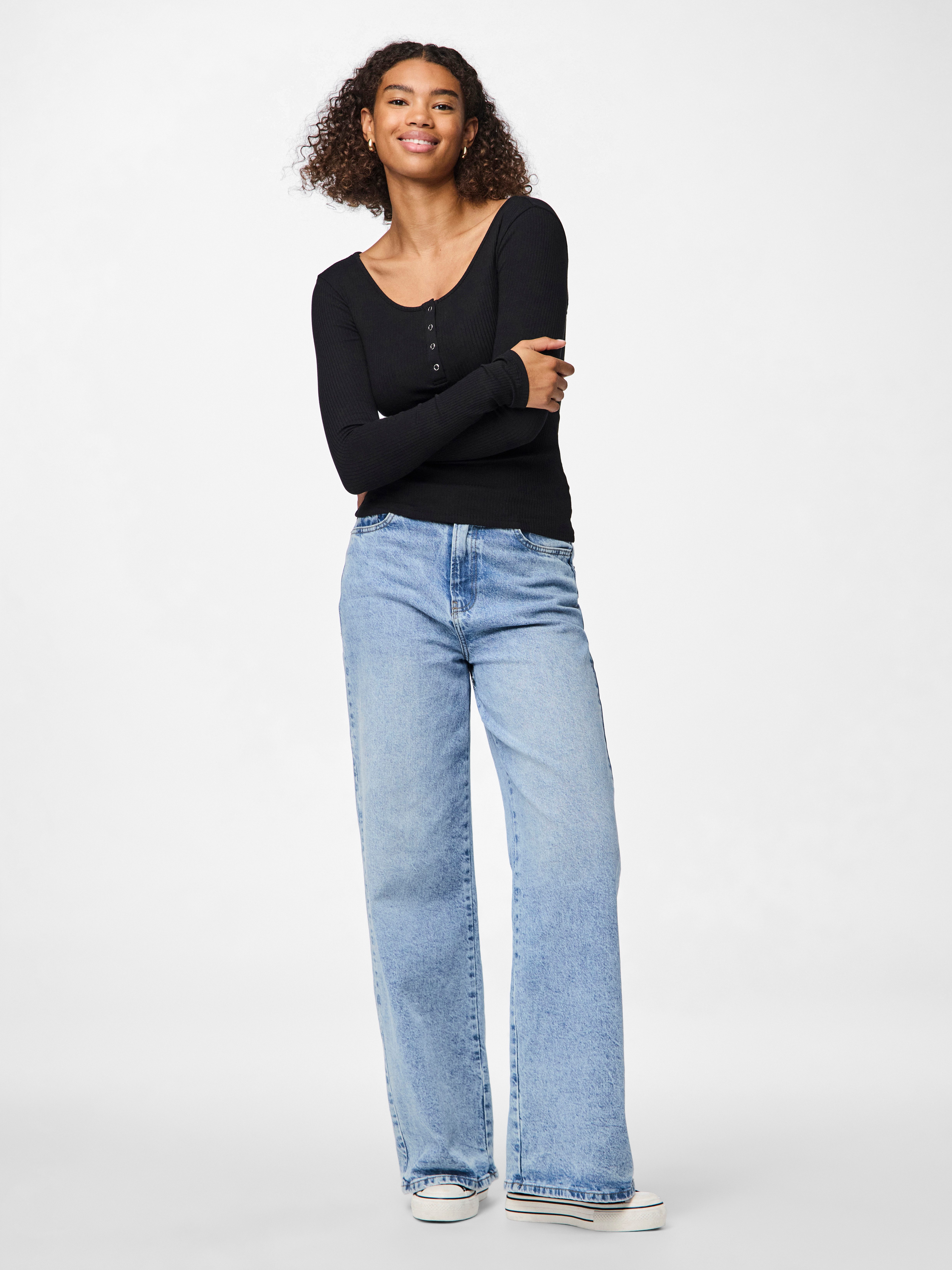 pieces Langarmshirt PCKITTE LS TOP NOOS BC Baumwollmischung, slim fit