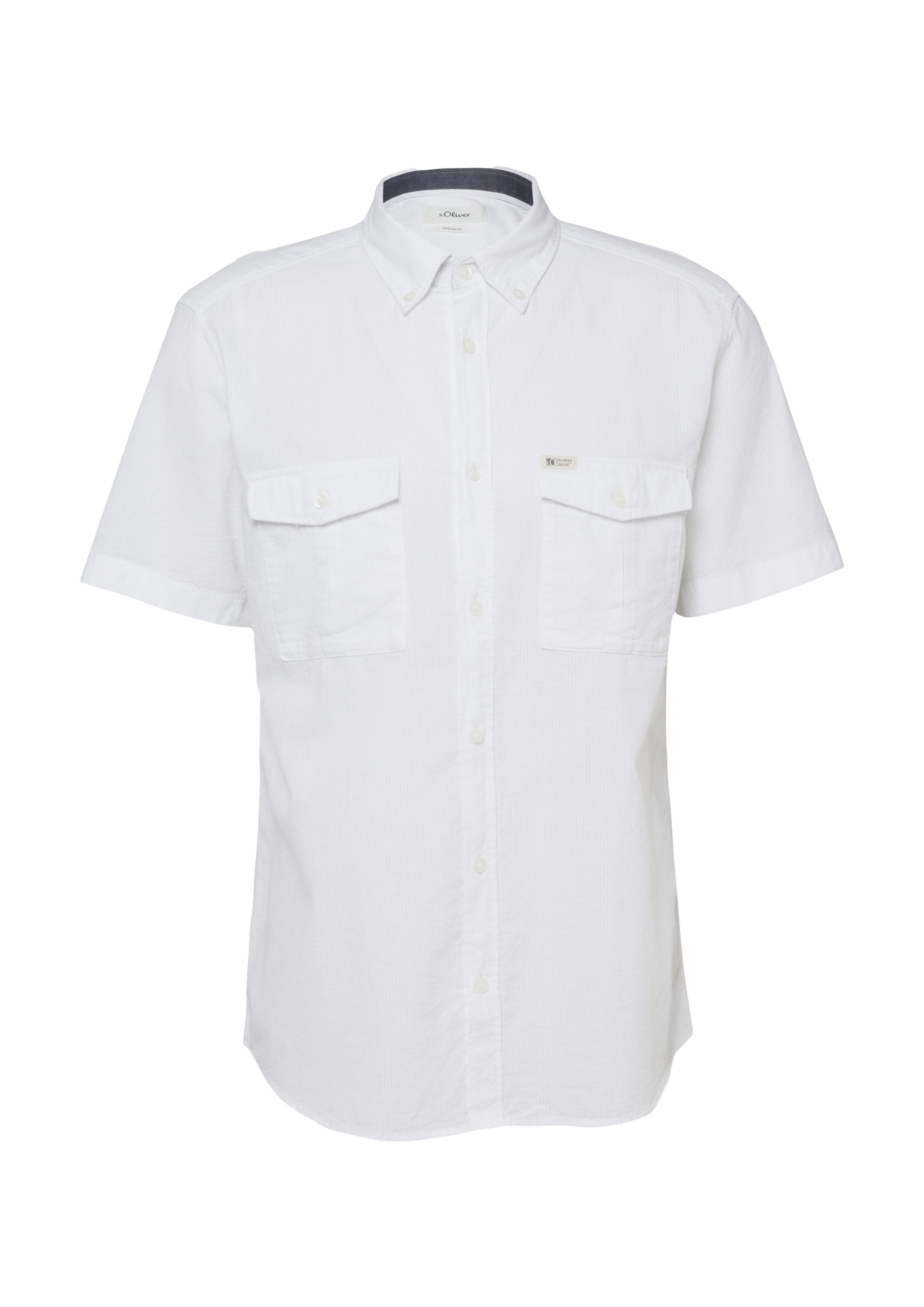 s.Oliver Kurzarmhemd mit dezenten Streifen, Button-down-Kragen, Baumwolle
