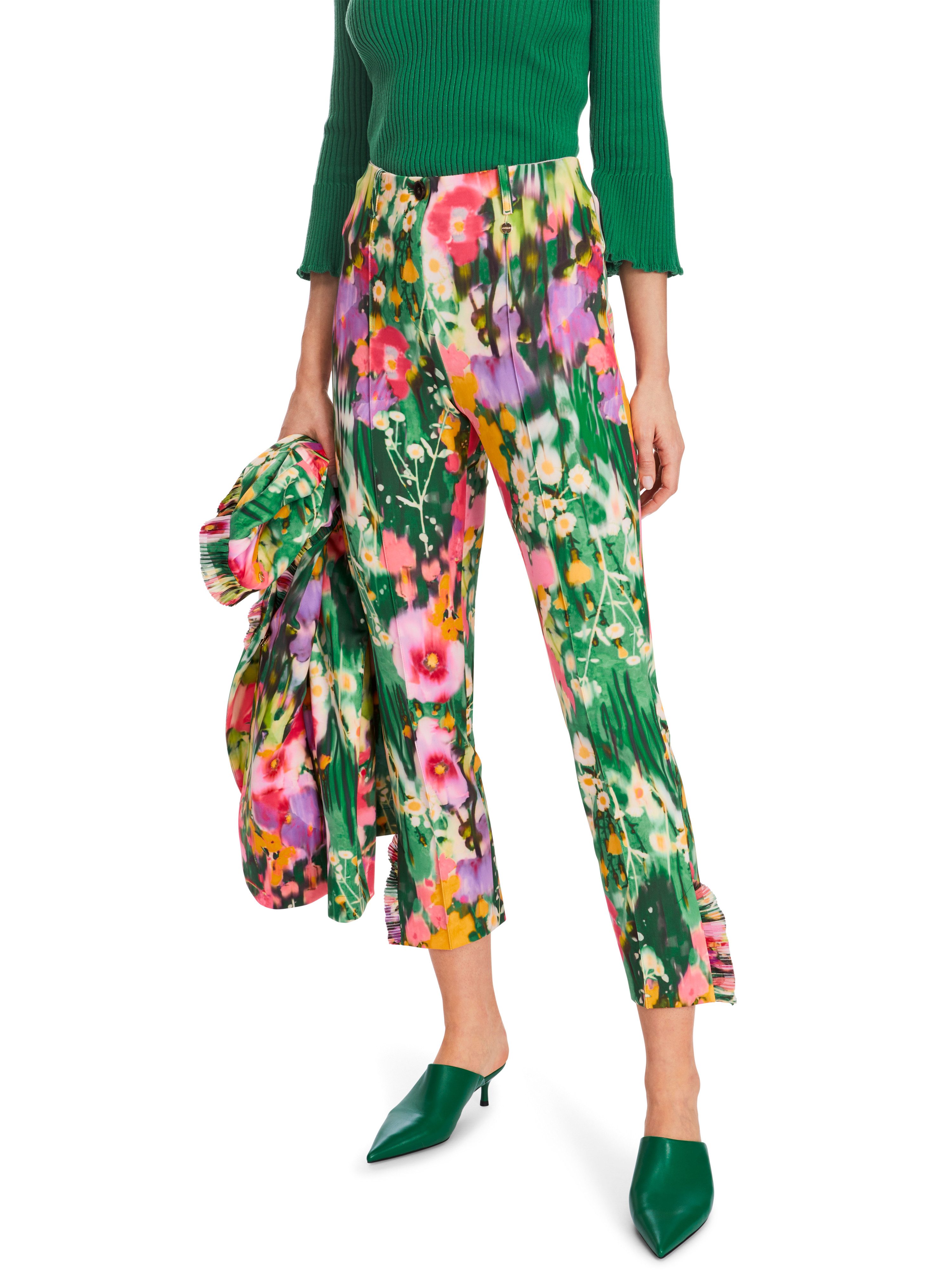 Marc Cain Jerseyhose Bright Beginnings Premium Damenmode Scuba-Jersey-Modell SYDNEY - bedruckt, farbenfroher Flower-Print