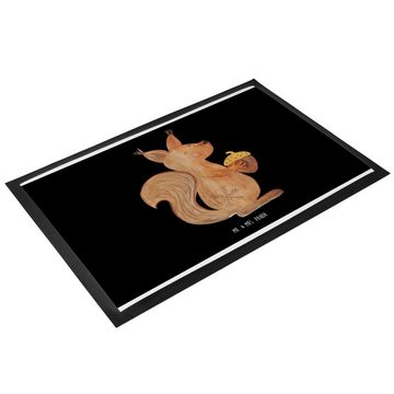 Fußmatte 60 x 90 cm Eichhörnchen Weihnachten - Schwarz - Geschenk, Winter, Vor, Mr. & Mrs. Panda, Höhe: 0.3 mm, Gummirand und Design