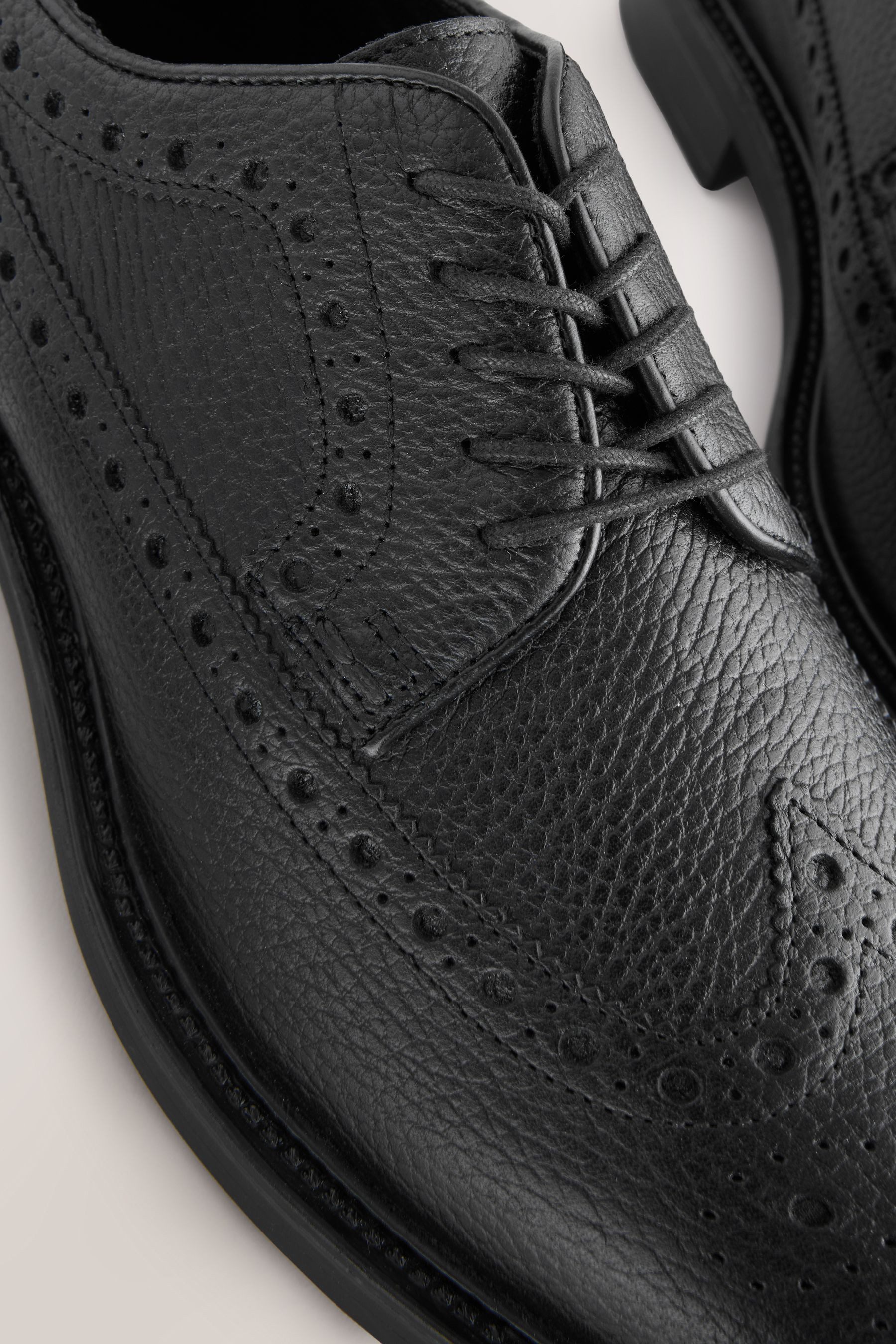 Next Traditionelle Brogues Budapester (1-tlg)