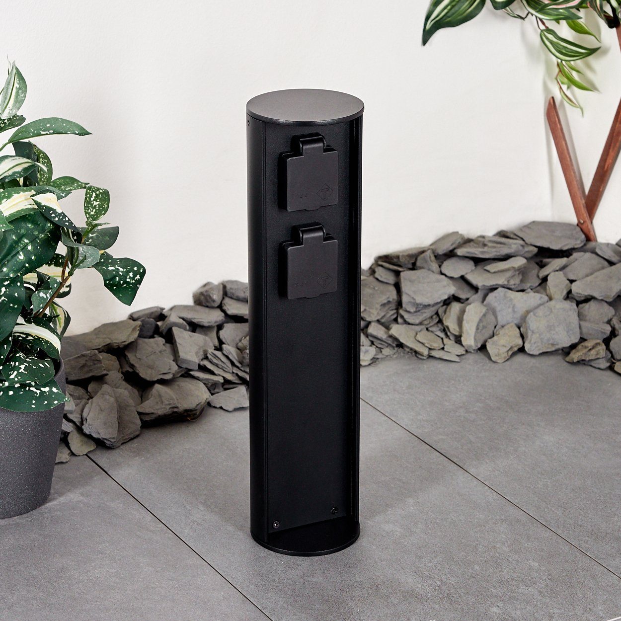 hofstein Gartenleuchte »Pioppi« Steckdosensäule zylindrische Säule aus Metall in schwarz, 2-fach Gartensteckdose mit Klappdeckel, IP44, 16A/250V Anschluss – Bild 2 von 5