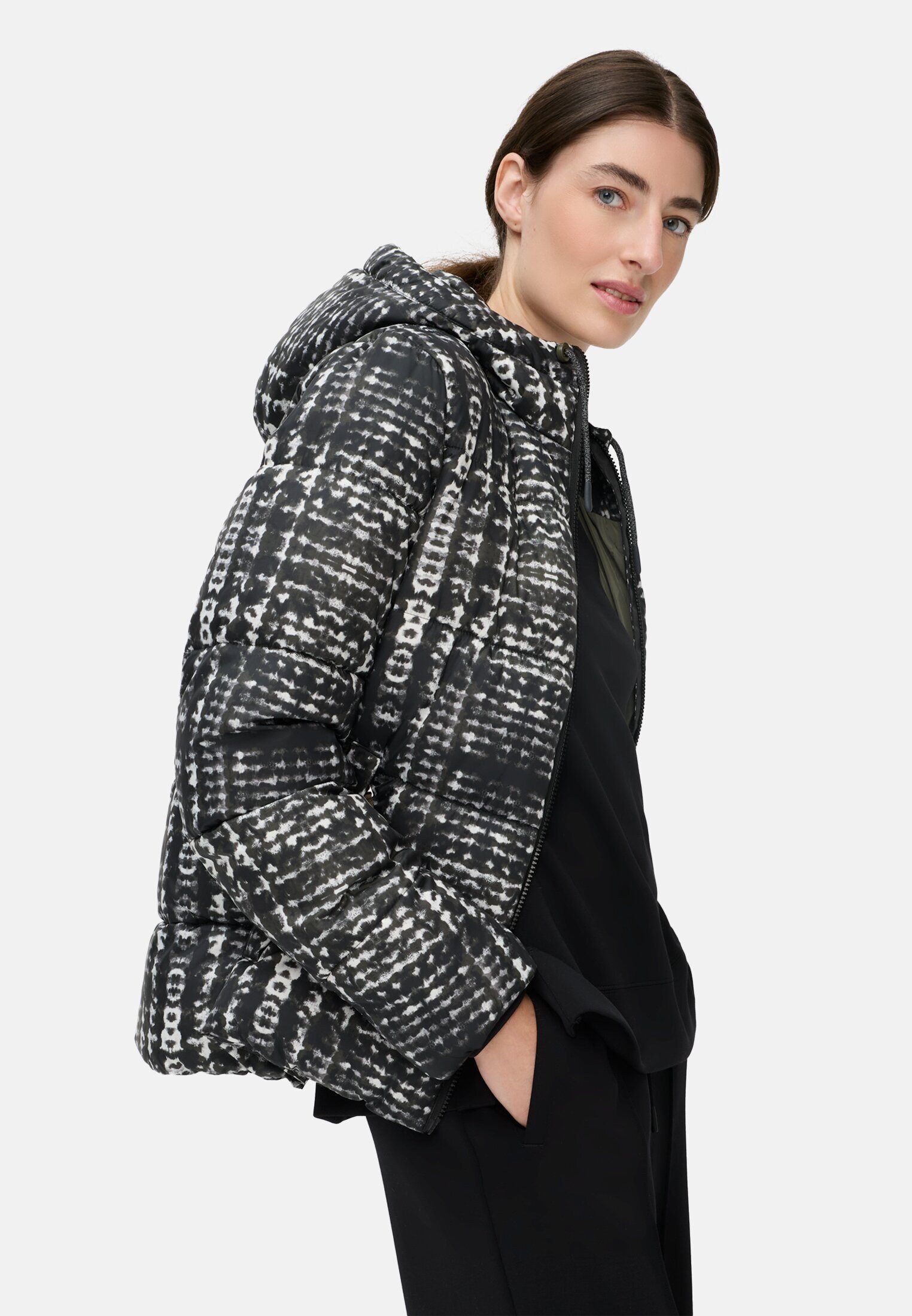 camel active Winterjacke mit verstellbarer Kapuze Langarm